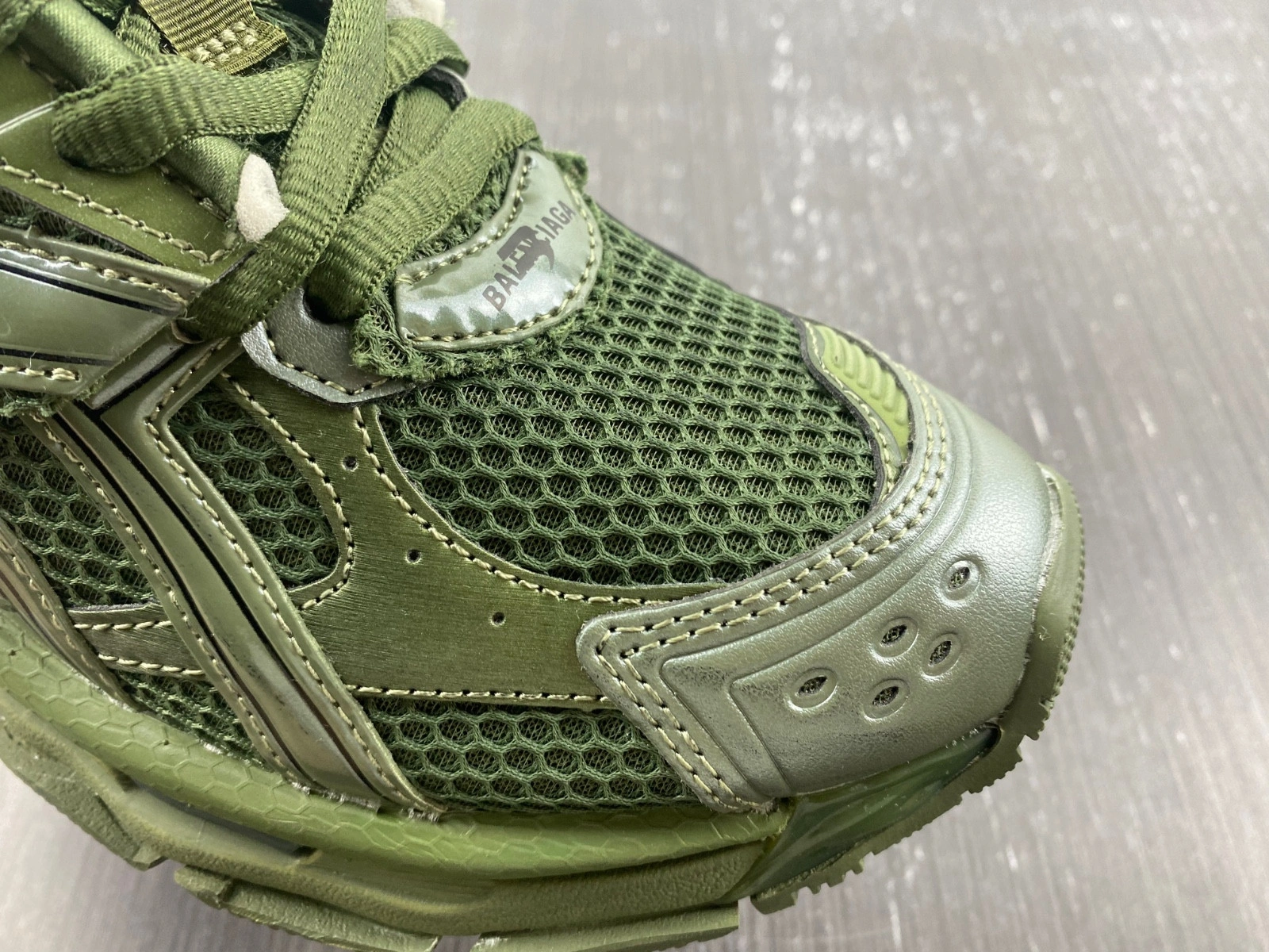 BALENCIAGA  RUNNER SNEAKER