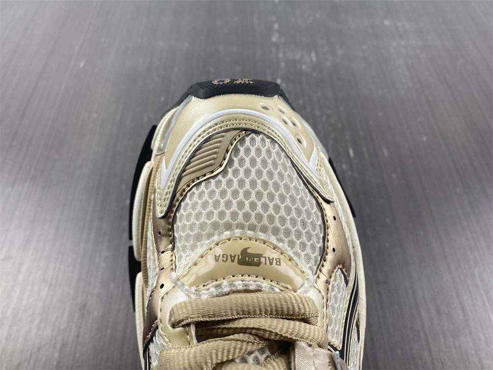 BALENCIAGA  RUNNER SNEAKER