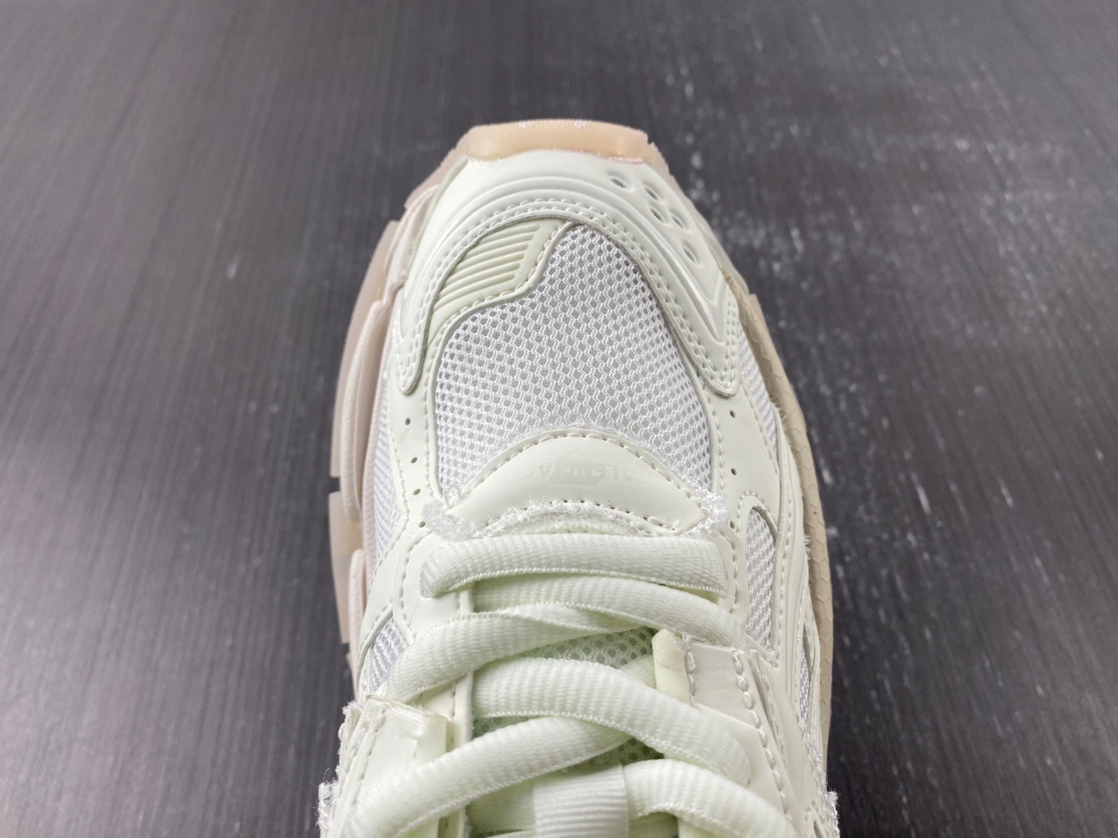 BALENCIAGA  RUNNER SNEAKER