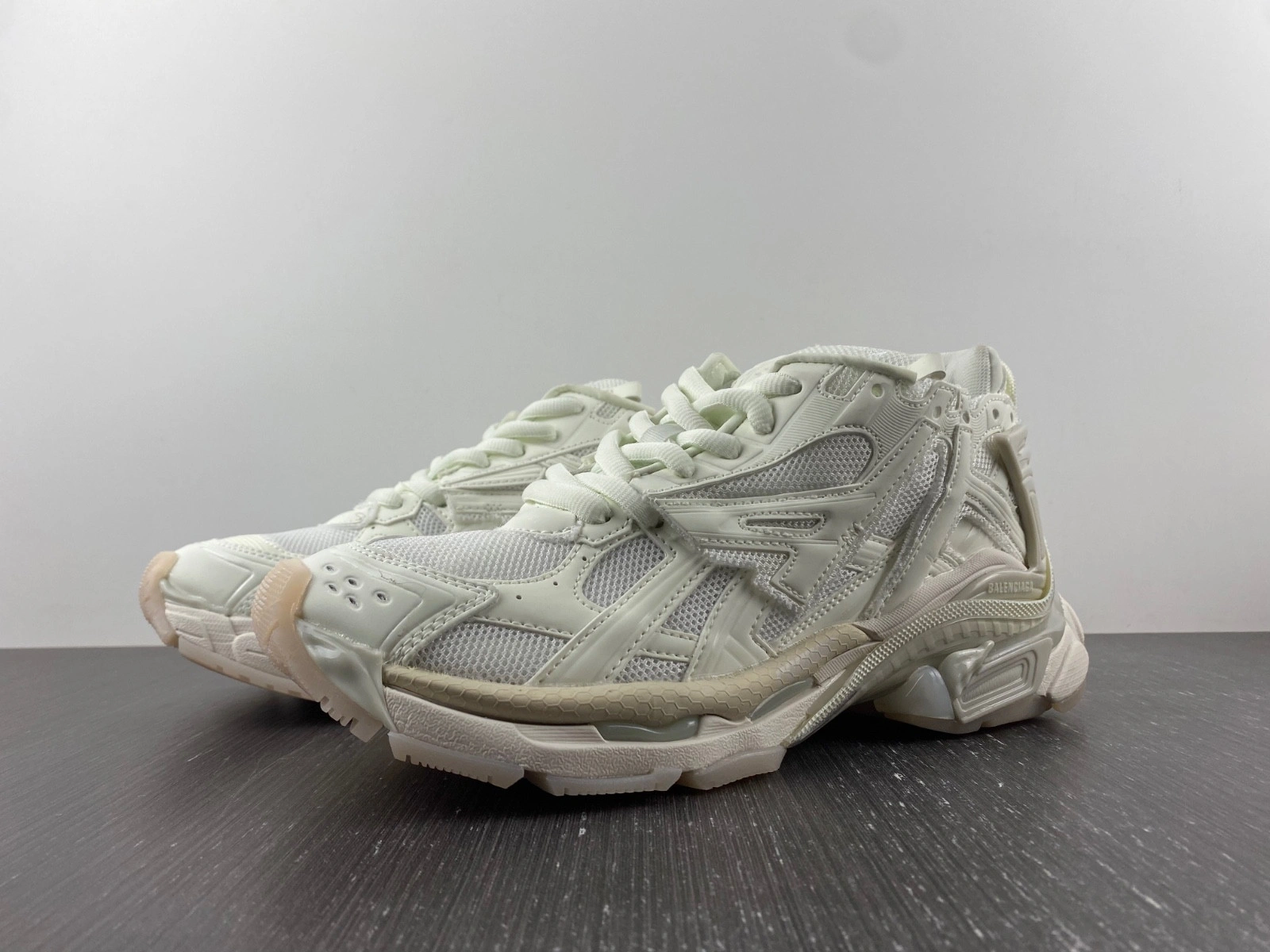 BALENCIAGA  RUNNER SNEAKER