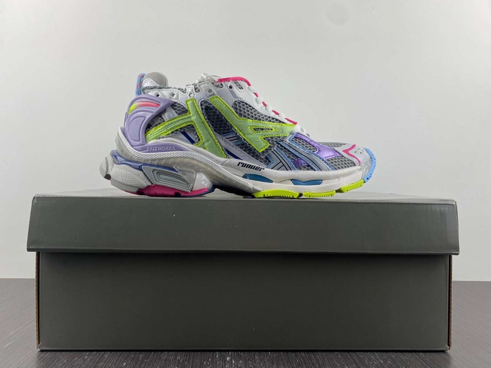 BALENCIAGA  RUNNER SNEAKER