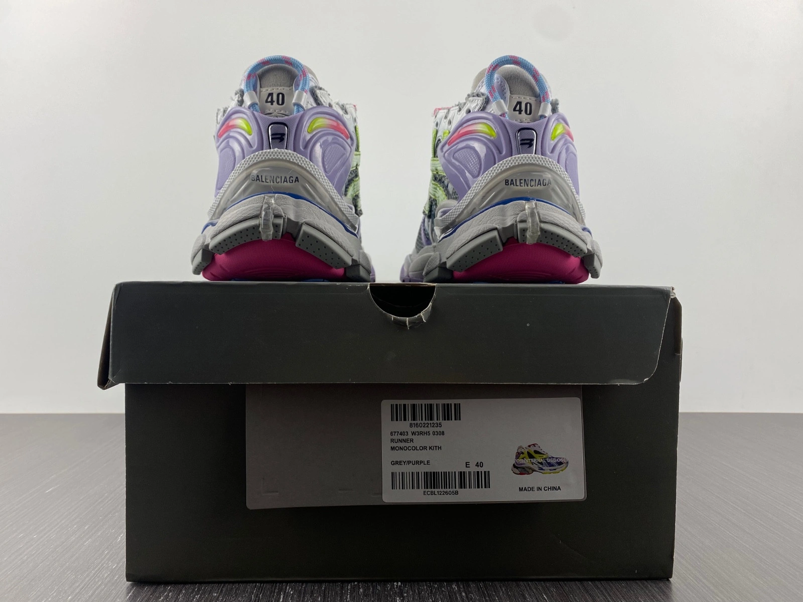 BALENCIAGA  RUNNER SNEAKER