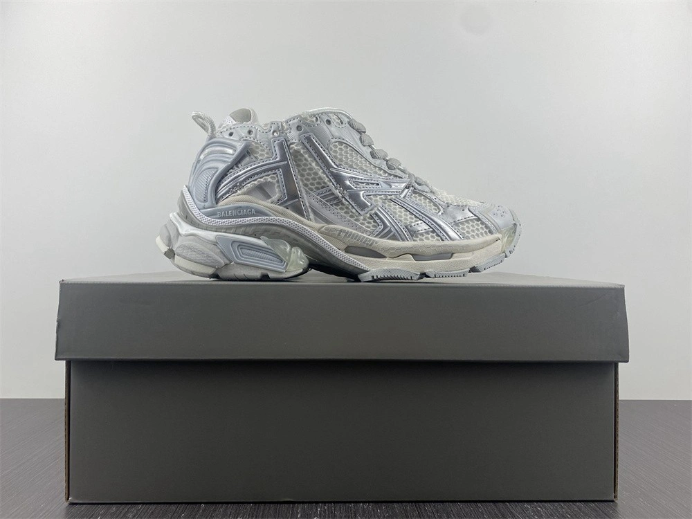 BALENCIAGA  RUNNER SNEAKER