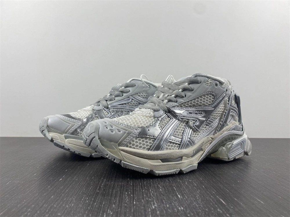 BALENCIAGA  RUNNER SNEAKER