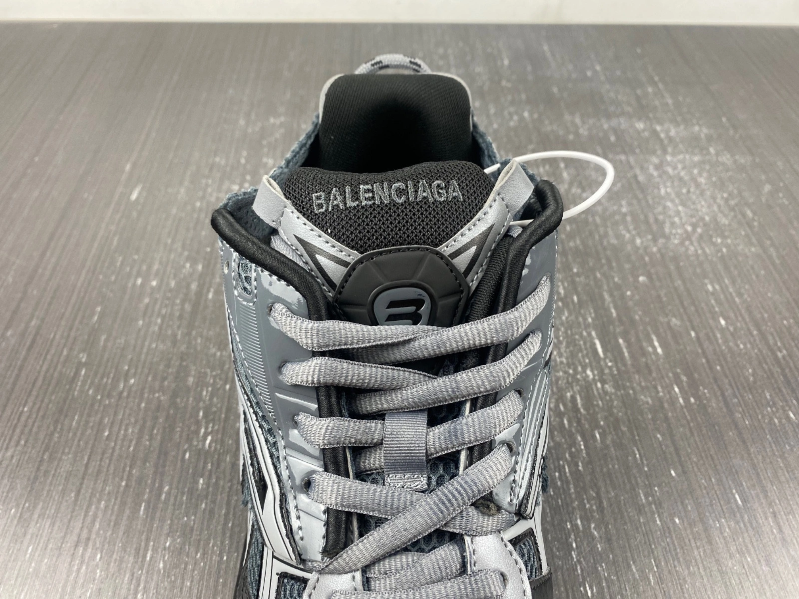 BALENCIAGA 7.0 RUNNER