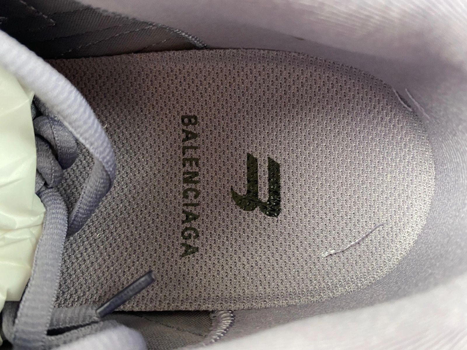 BALENCIAGA DEFENDER SNEAKER