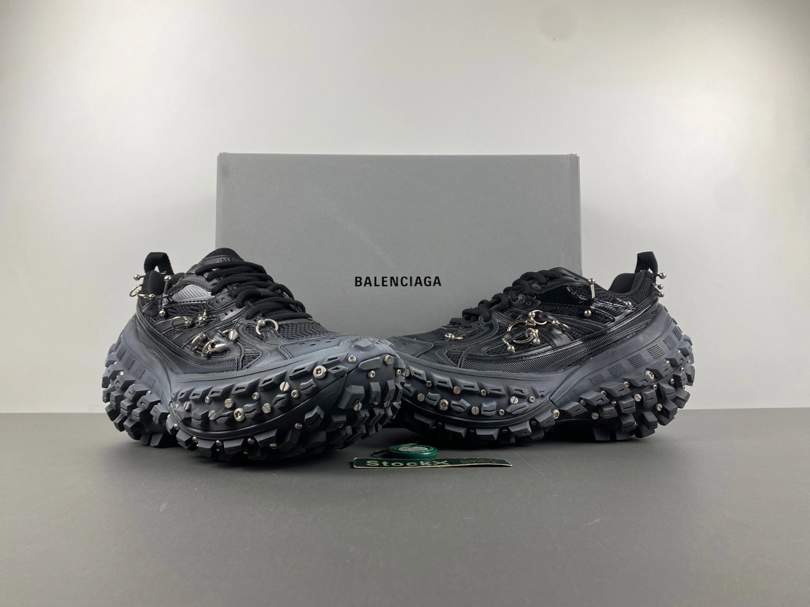 BALENCIAGA DEFENDER SNEAKER