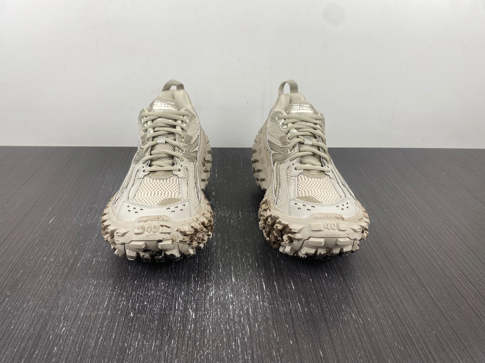 BALENCIAGA DEFENDER SNEAKER