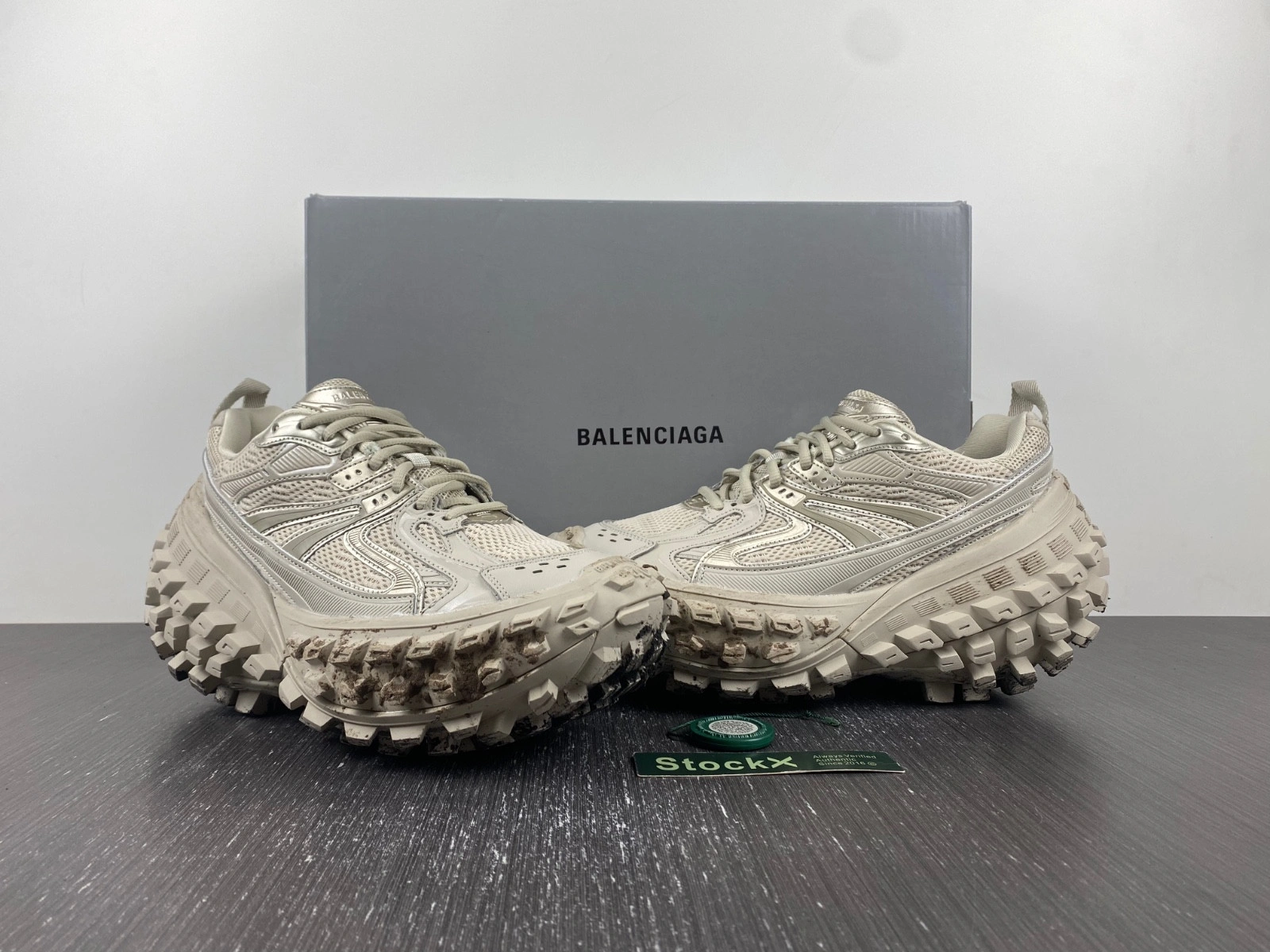 BALENCIAGA DEFENDER SNEAKER