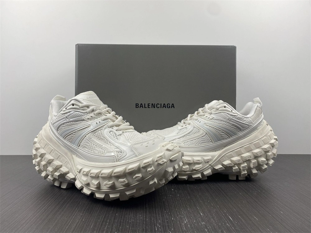 BALENCIAGA DEFENDER SNEAKER