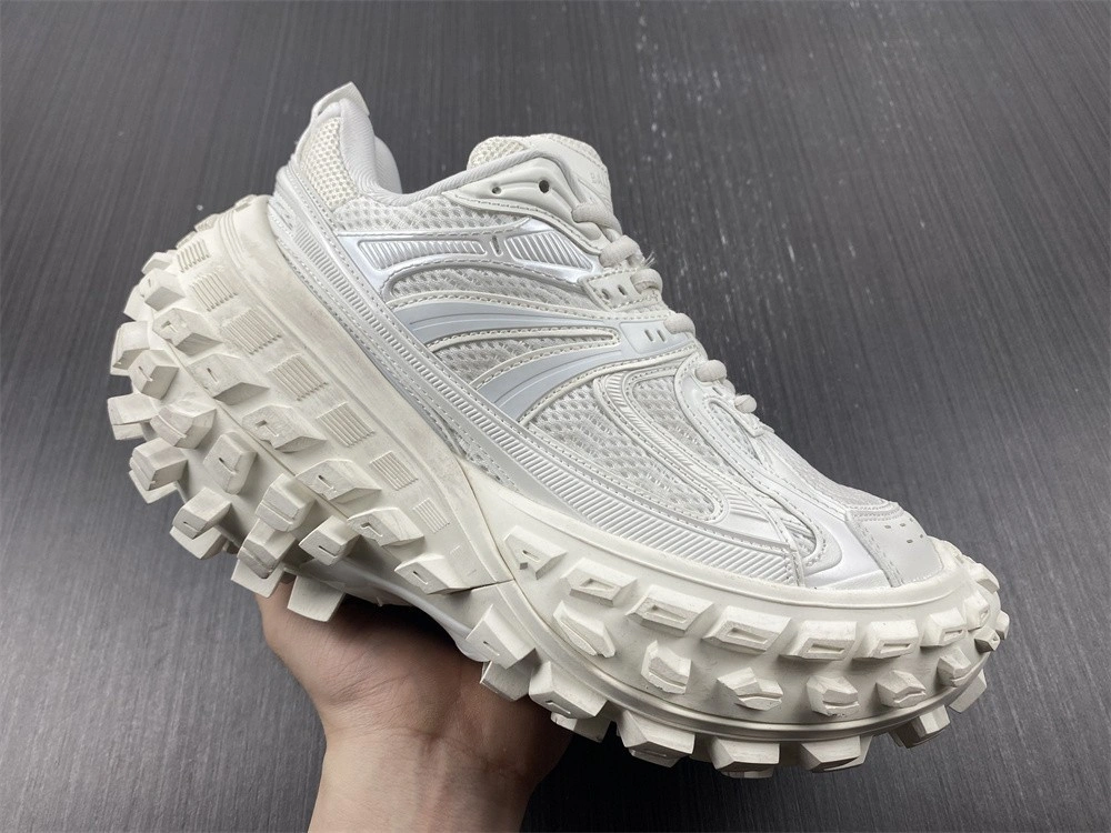 BALENCIAGA DEFENDER SNEAKER