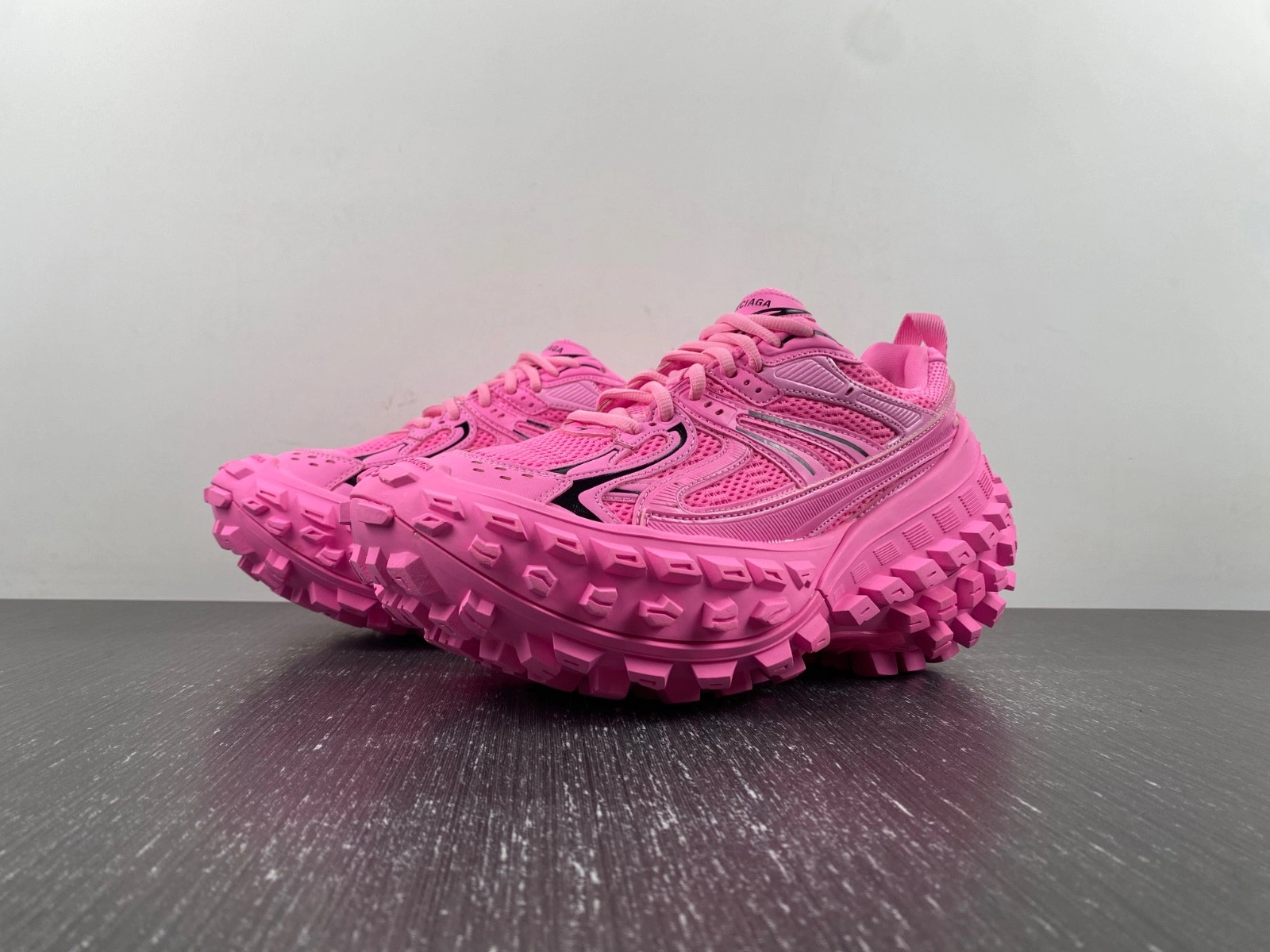 BALENCIAGA DEFENDER SNEAKER