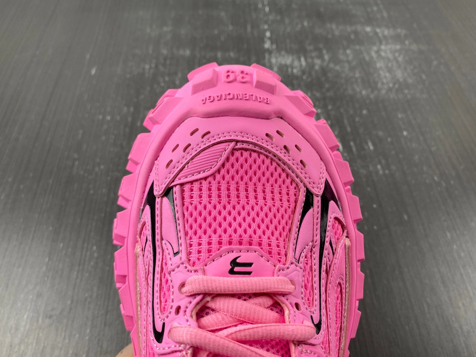 BALENCIAGA DEFENDER SNEAKER