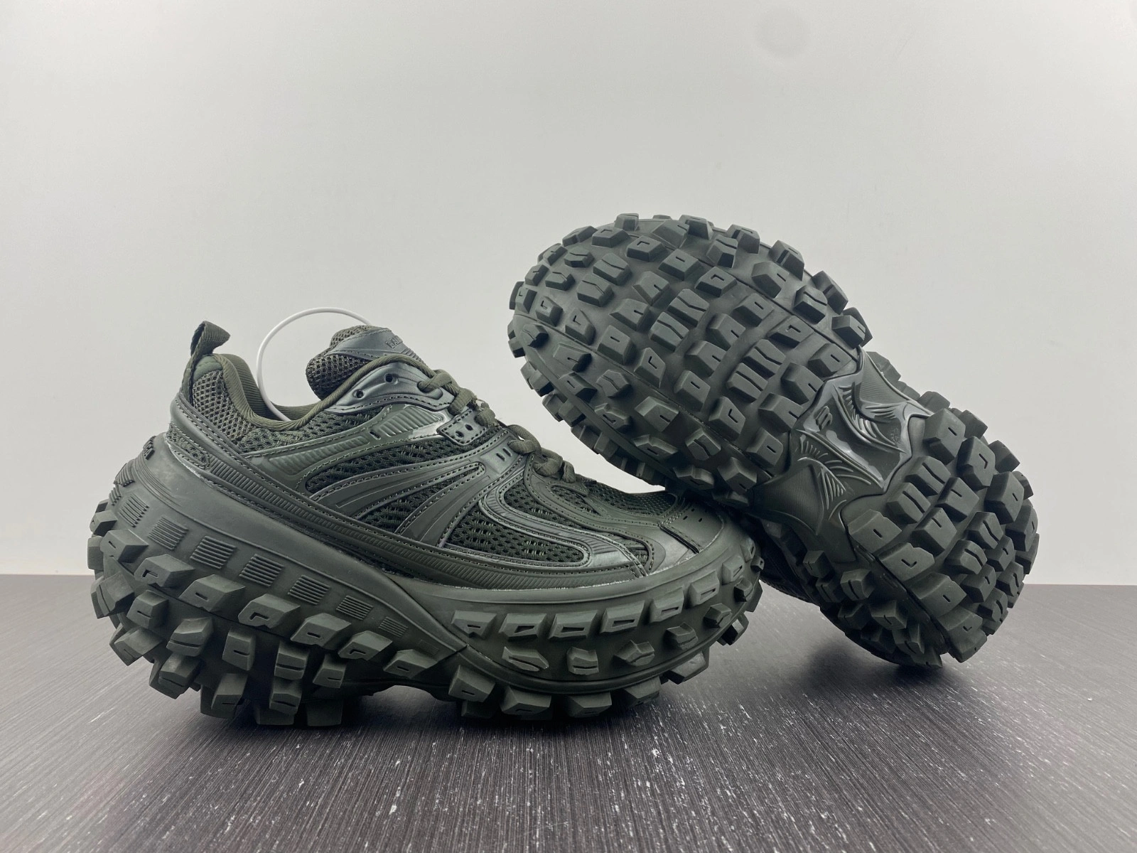 BALENCIAGA DEFENDER SNEAKER