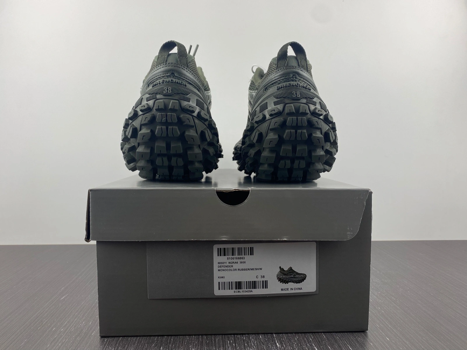 BALENCIAGA DEFENDER SNEAKER