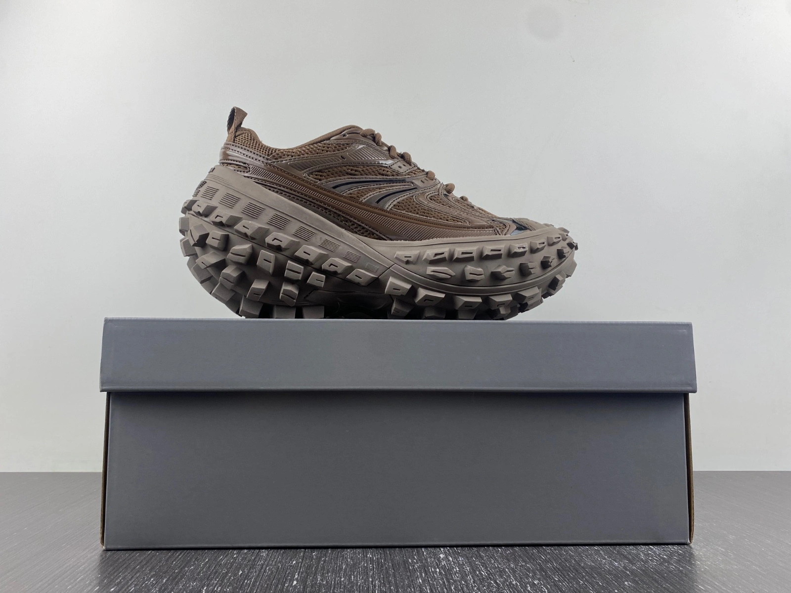 BALENCIAGA DEFENDER SNEAKER