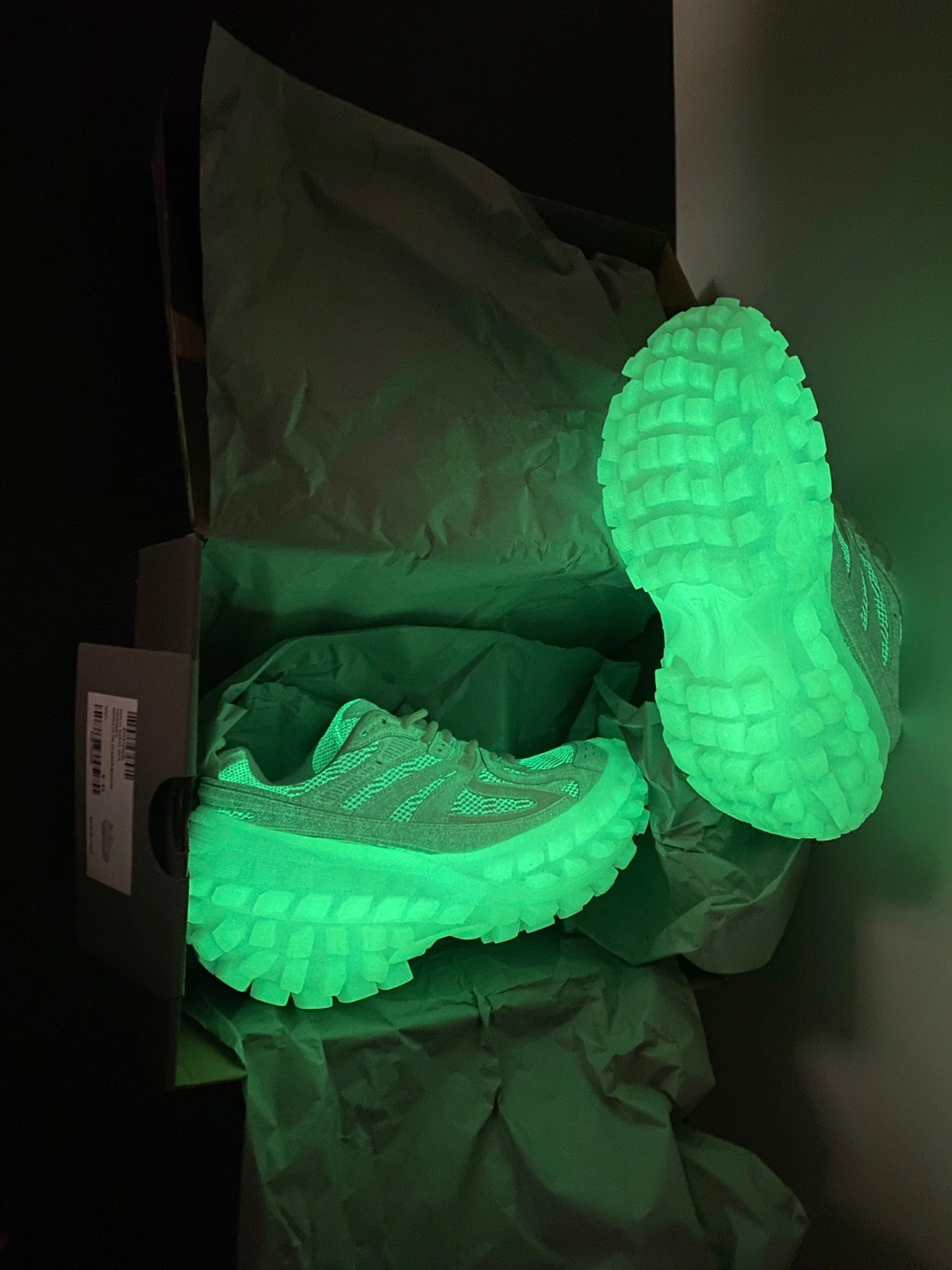 BALENCIAGA DEFENDER SNEAKER