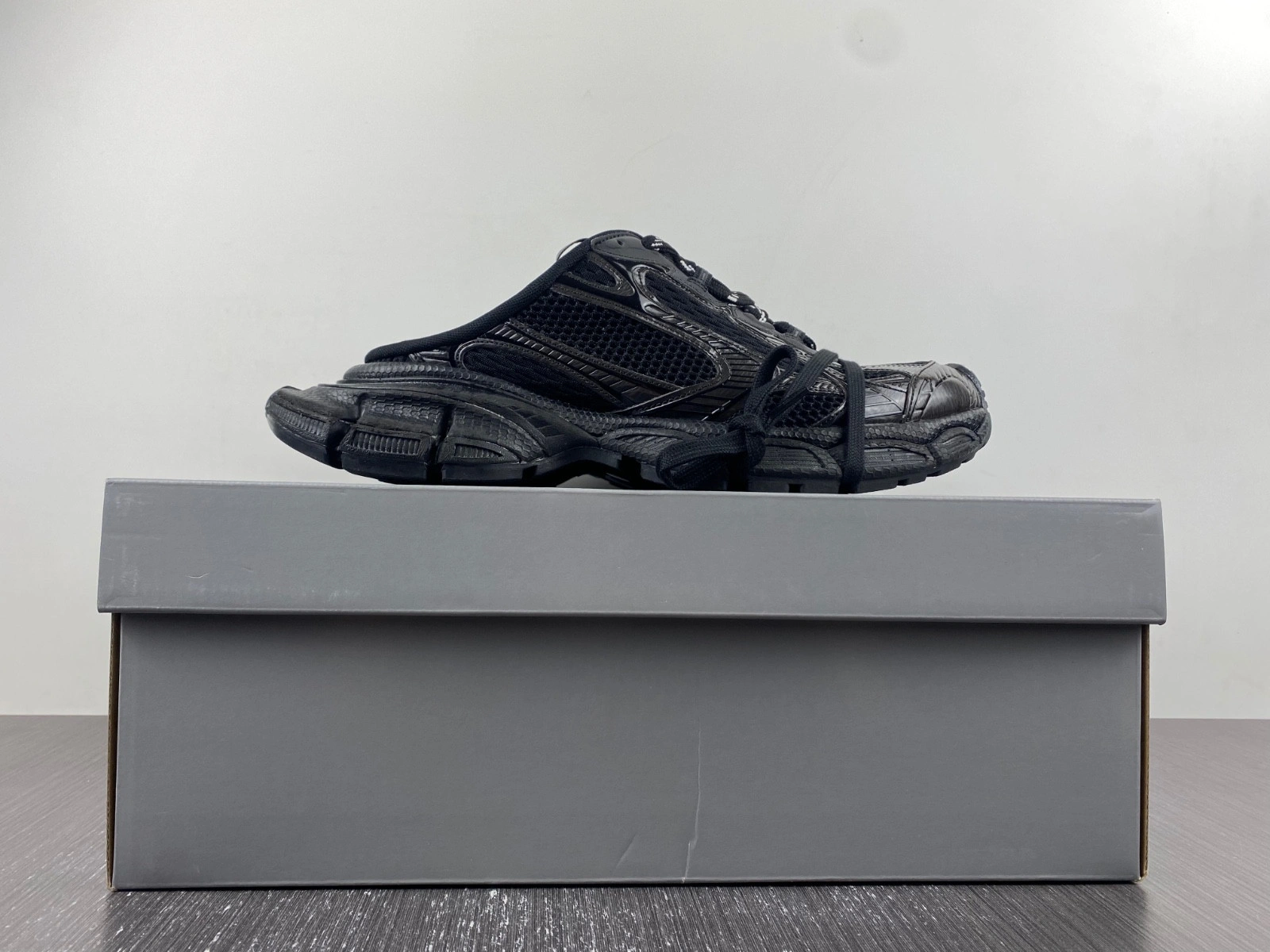 BALENCIAGA MEN'S 3XL MULE SNEAKER