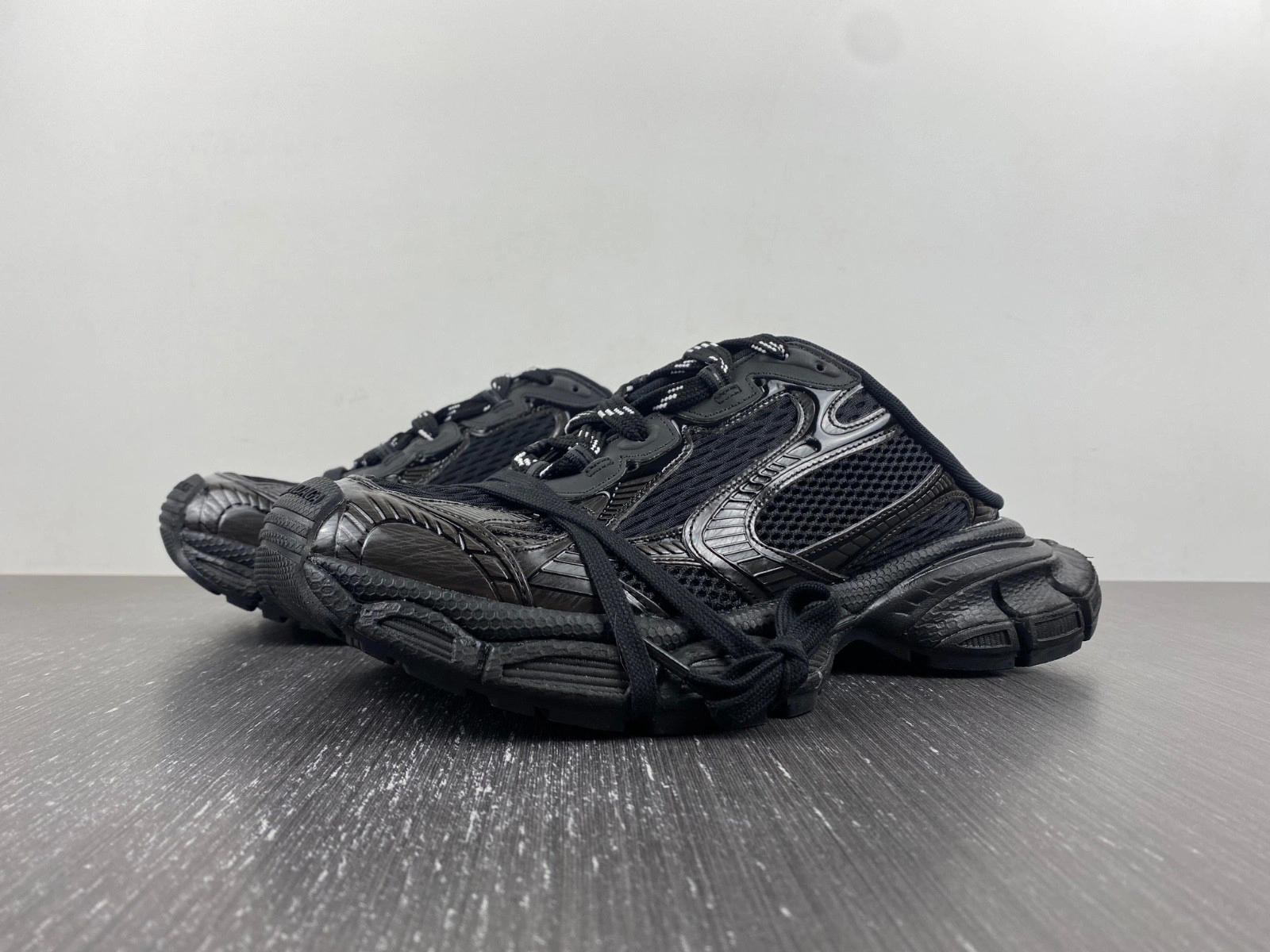 BALENCIAGA MEN'S 3XL MULE SNEAKER