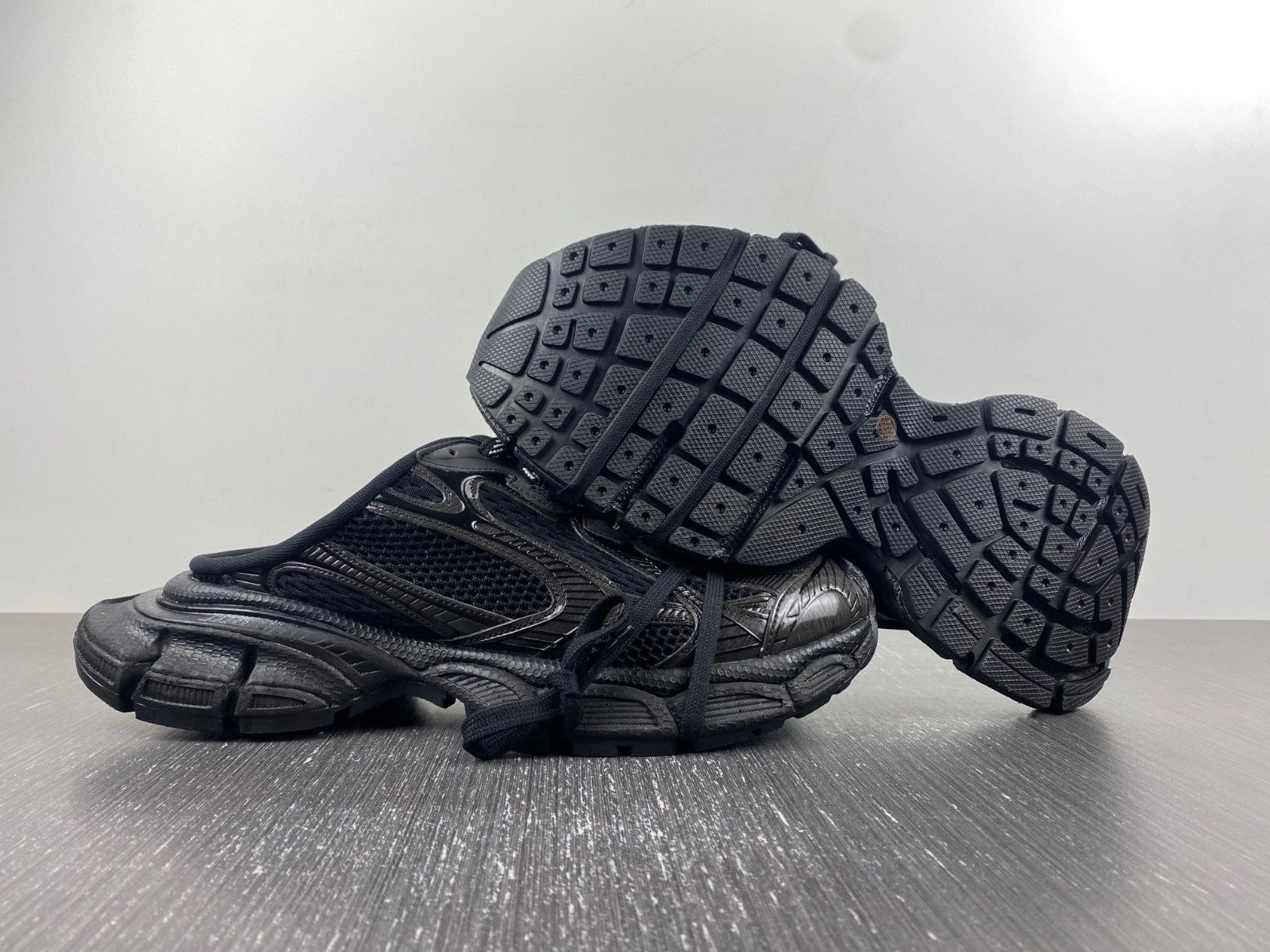 BALENCIAGA MEN'S 3XL MULE SNEAKER