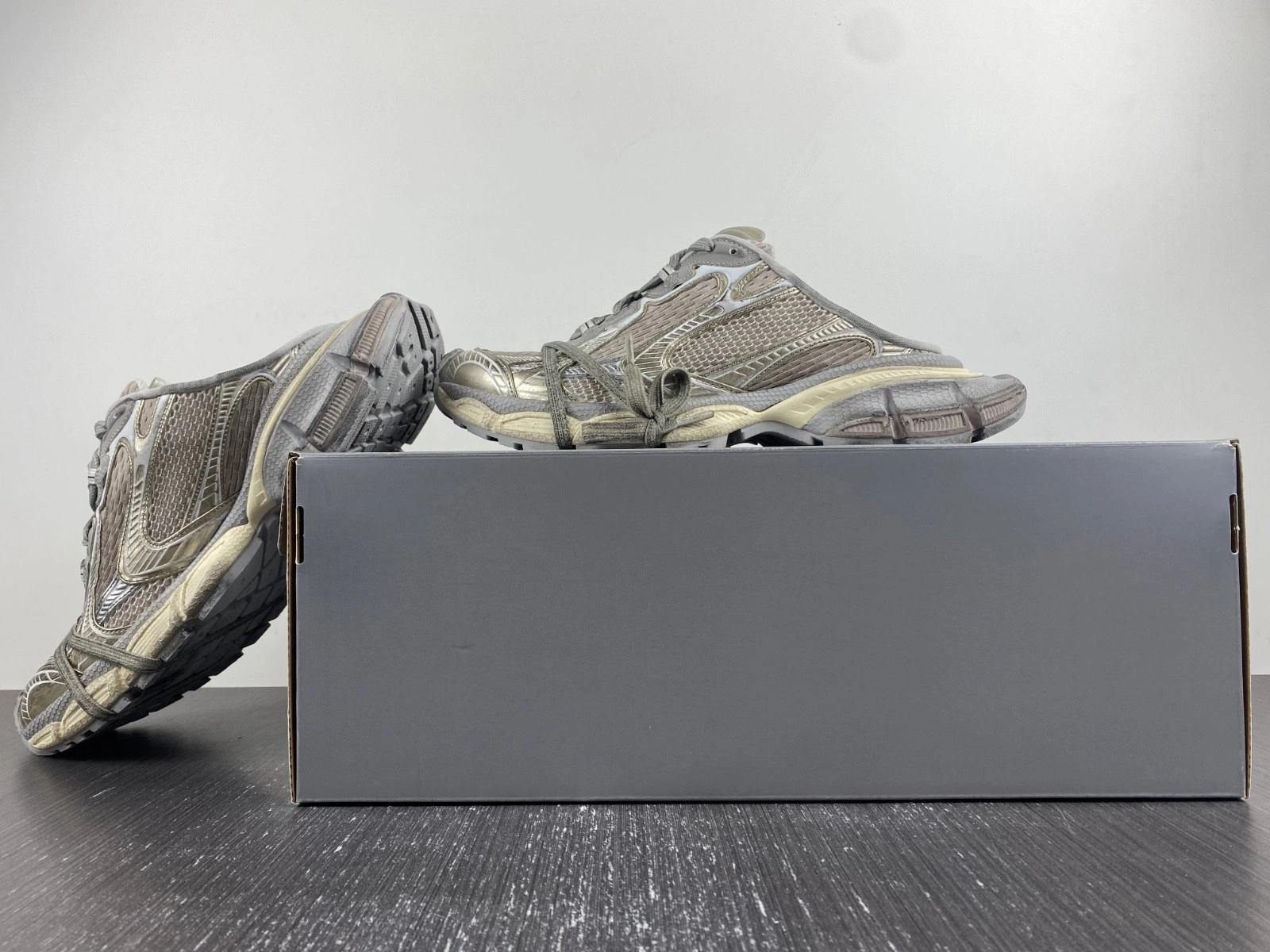 BALENCIAGA MEN'S 3XL MULE SNEAKER