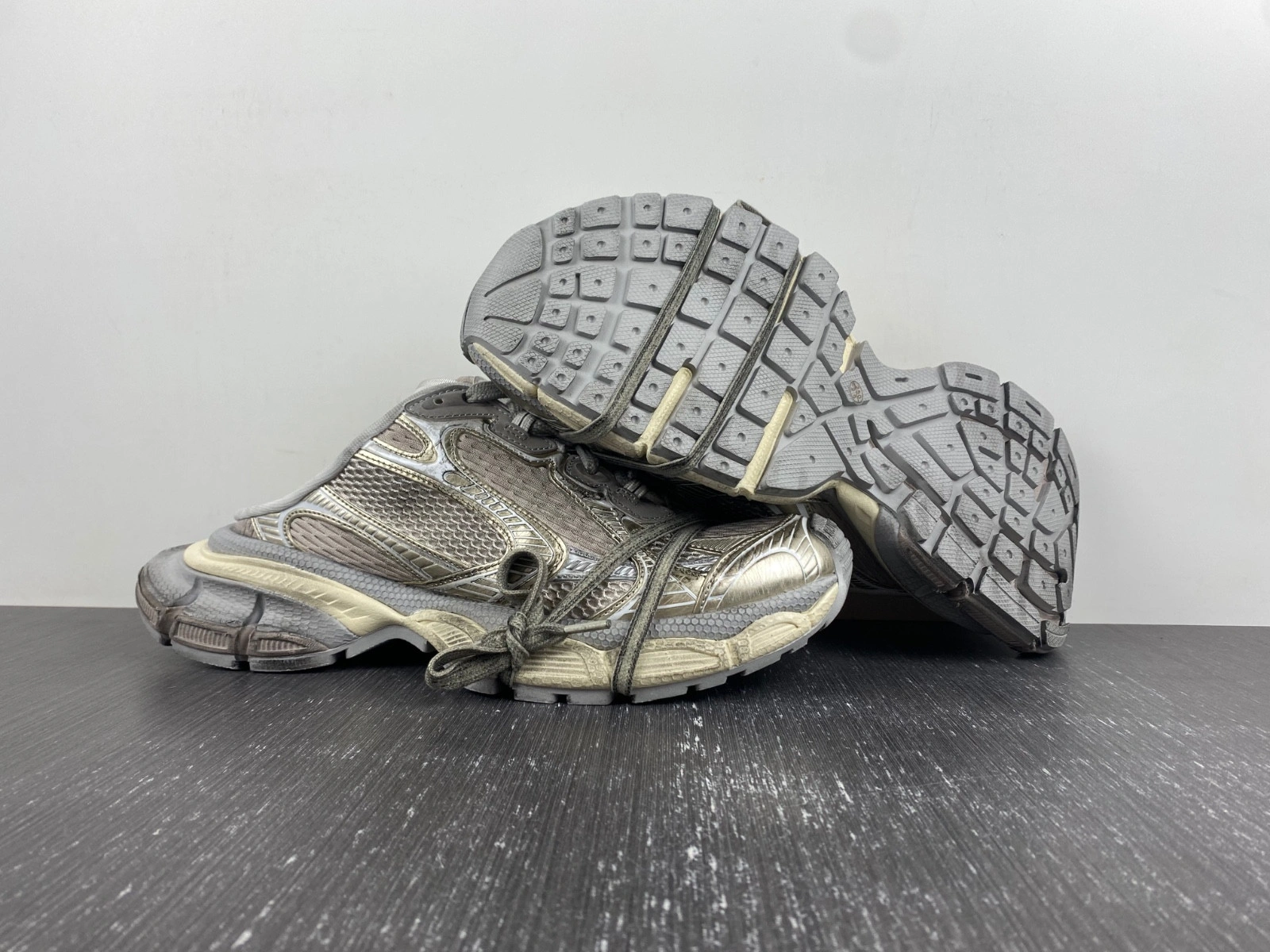BALENCIAGA MEN'S 3XL MULE SNEAKER