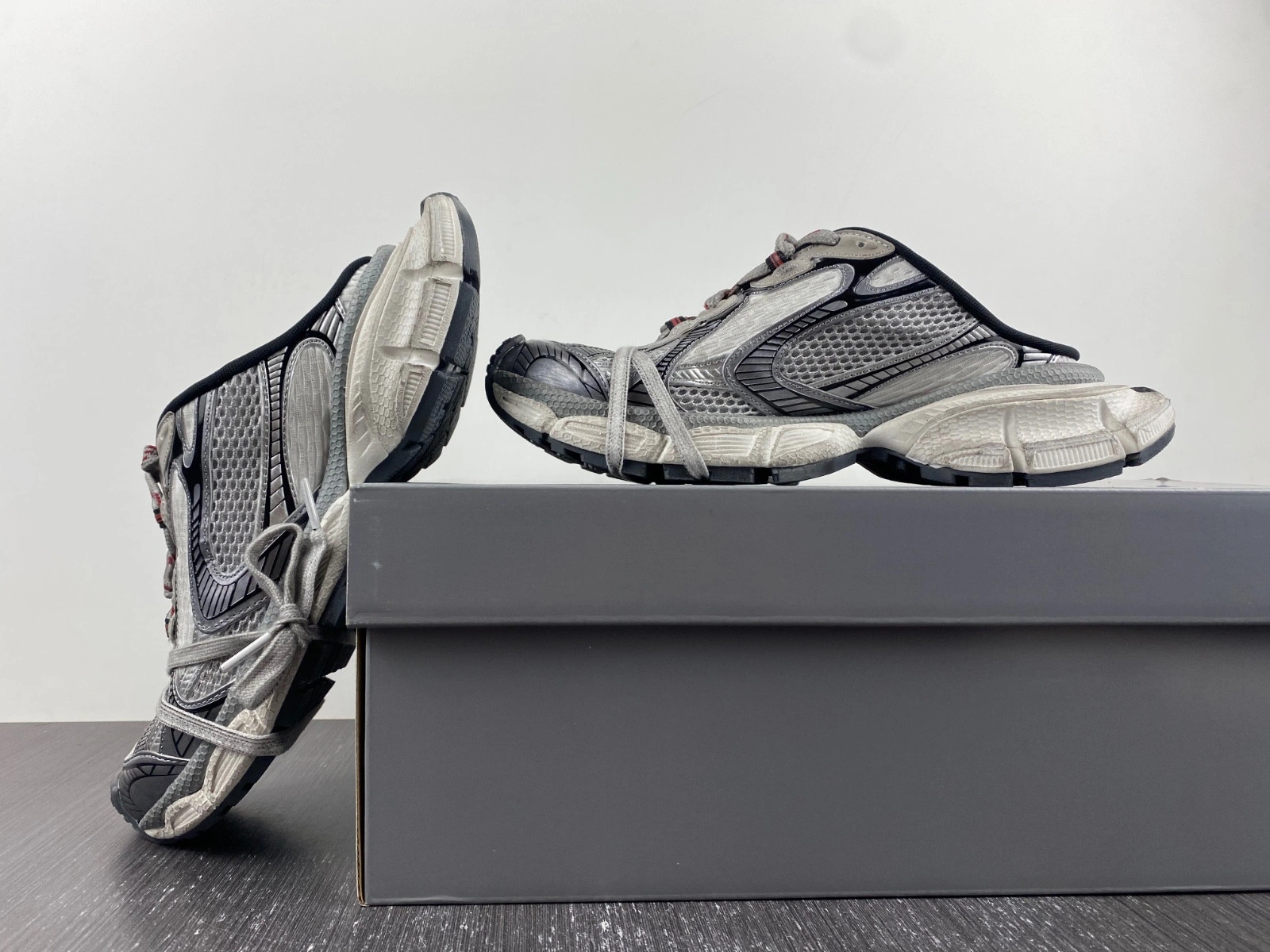 BALENCIAGA MEN'S 3XL MULE SNEAKER
