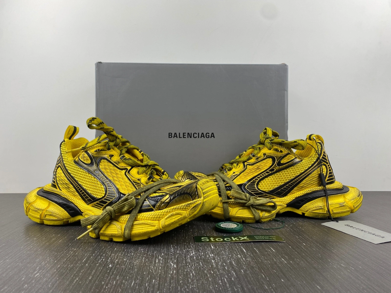 BALENCIAGA MEN'S 3XL SNEAKER Dirty