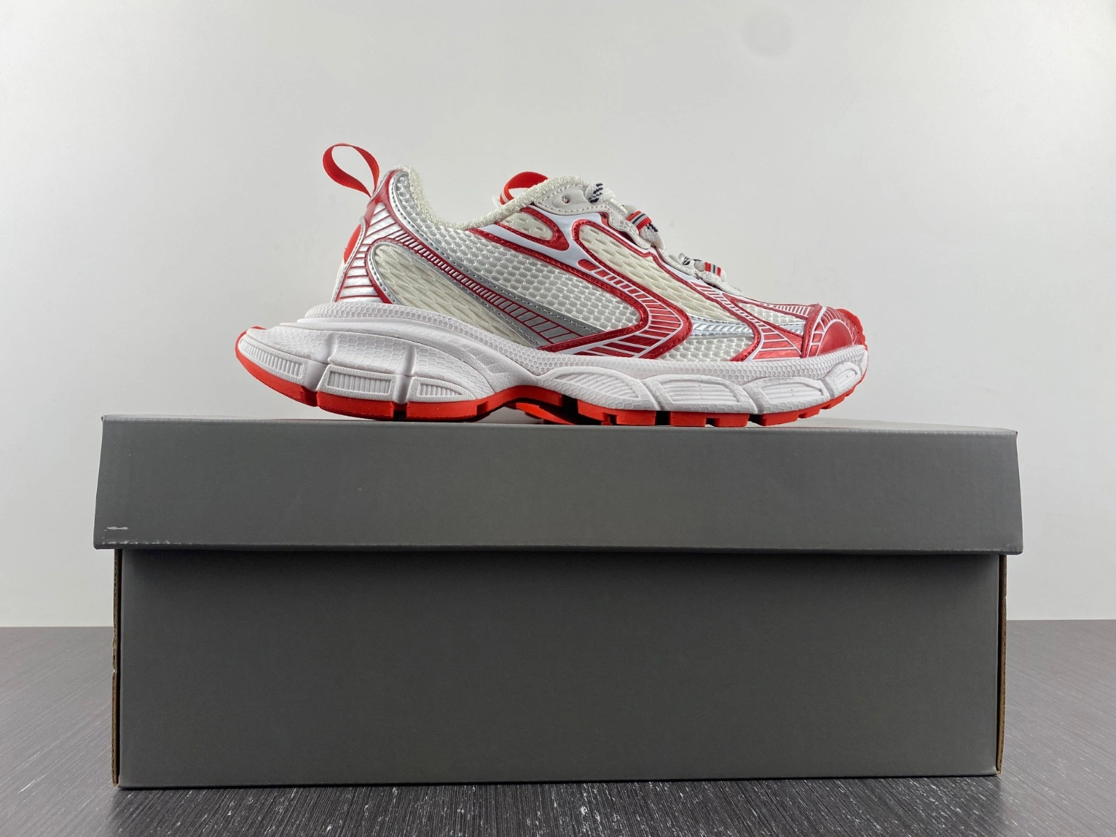 BALENCIAGA MEN'S 3XL SNEAKER IN WHITE