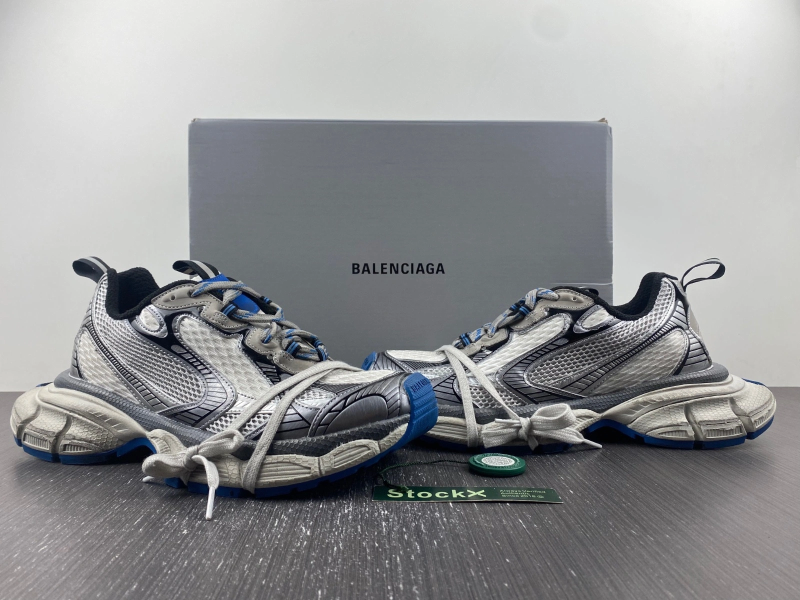 BALENCIAGA MEN'S 3XL SNEAKER WORN-OUT IN DARK GREY