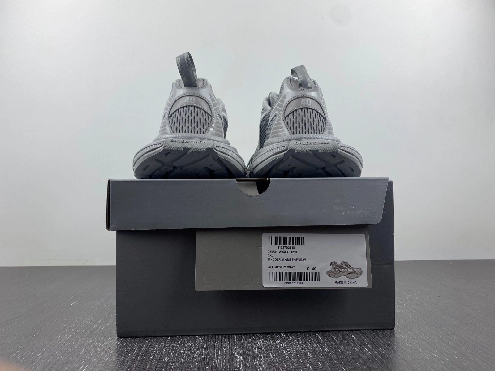 BALENCIAGA MEN'S 3XL SNEAKER