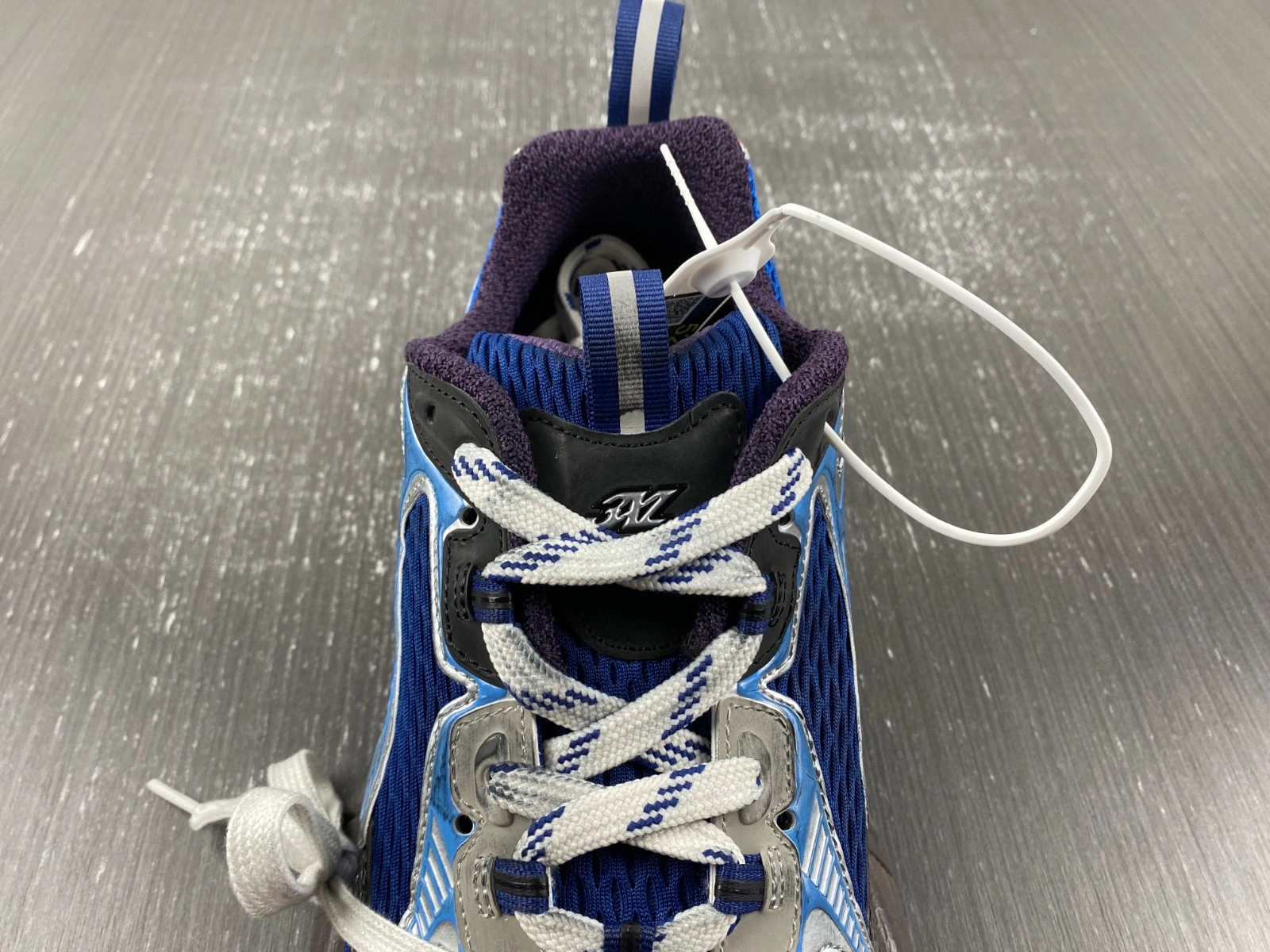 BALENCIAGA MEN'S 3XL SNEAKER