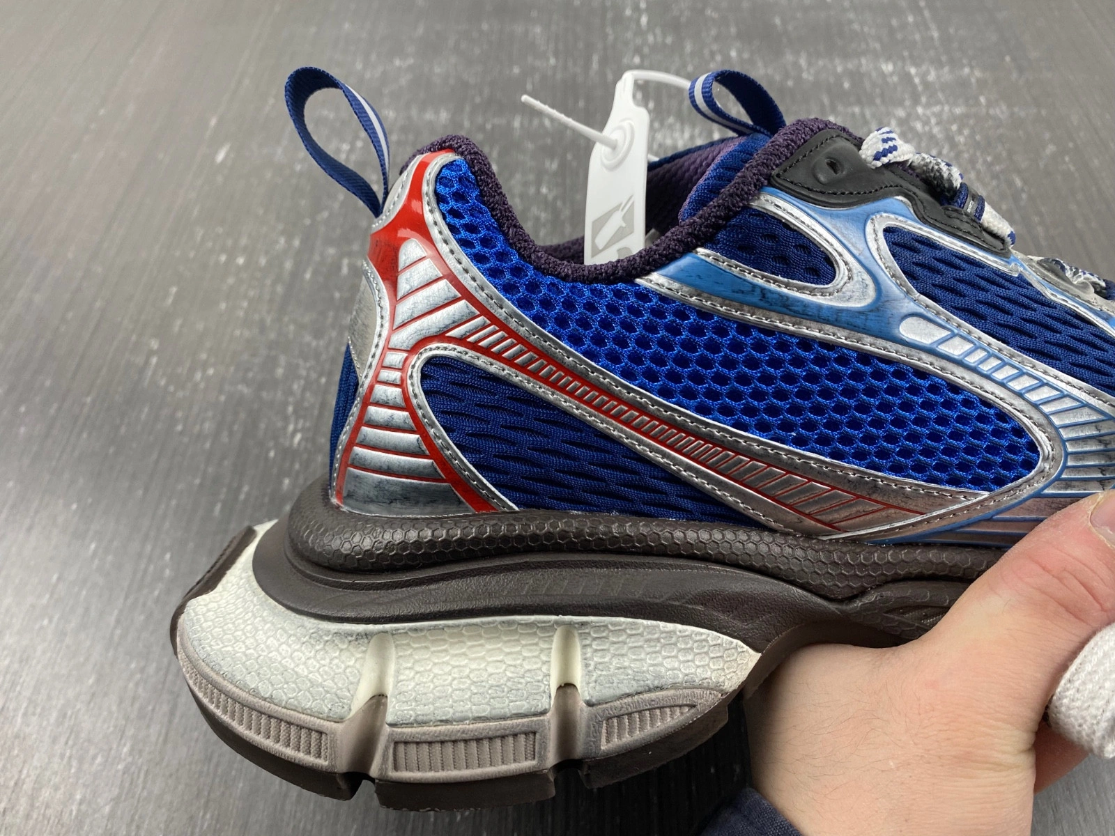 BALENCIAGA MEN'S 3XL SNEAKER
