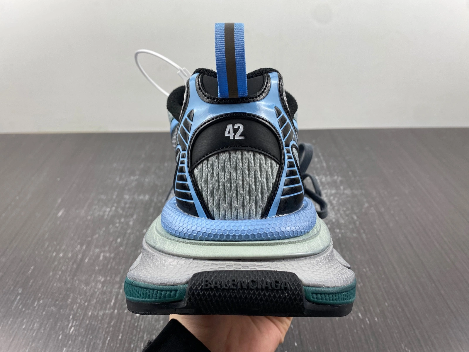 BALENCIAGA MEN'S 3XL SNEAKER