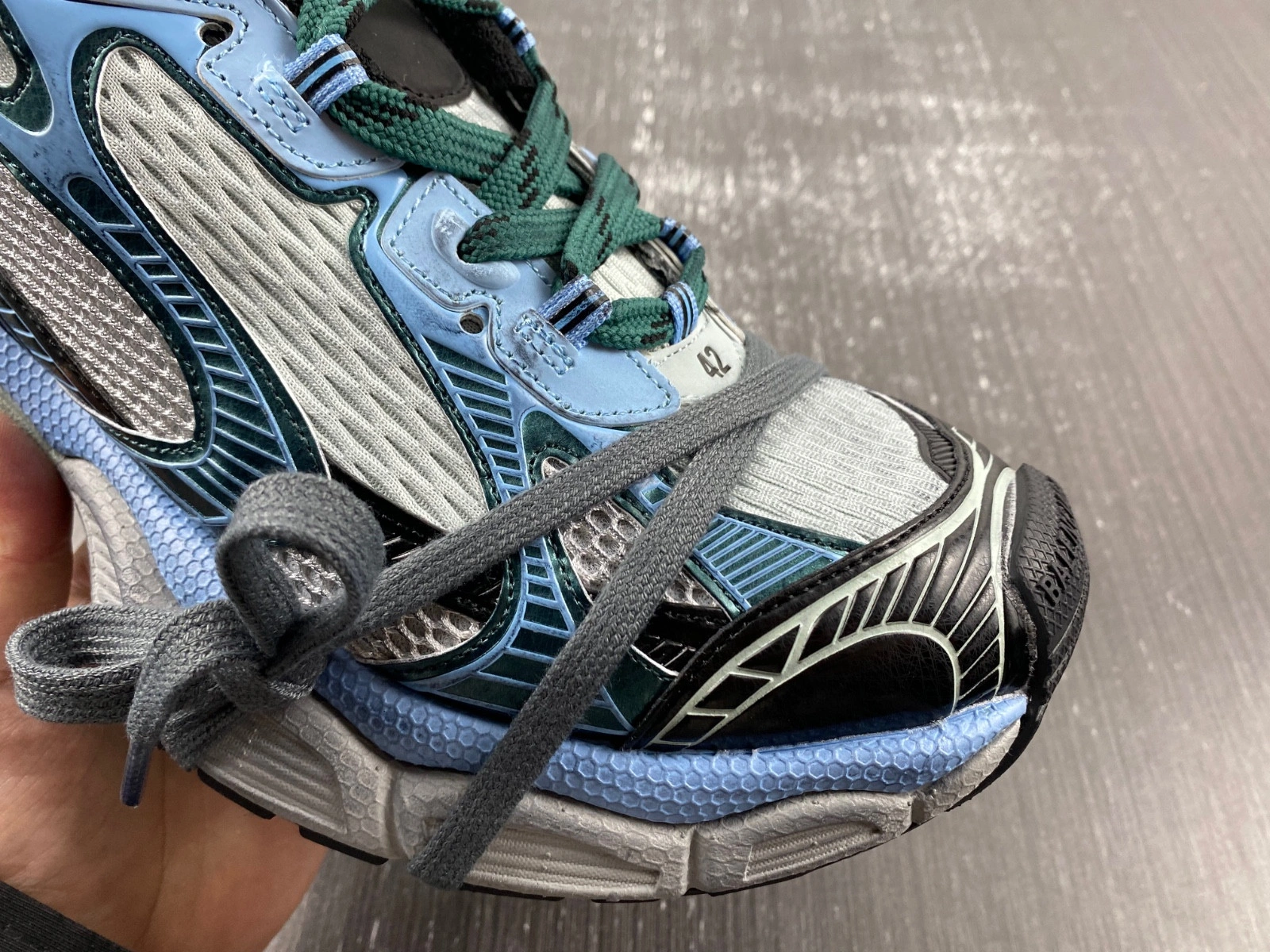 BALENCIAGA MEN'S 3XL SNEAKER