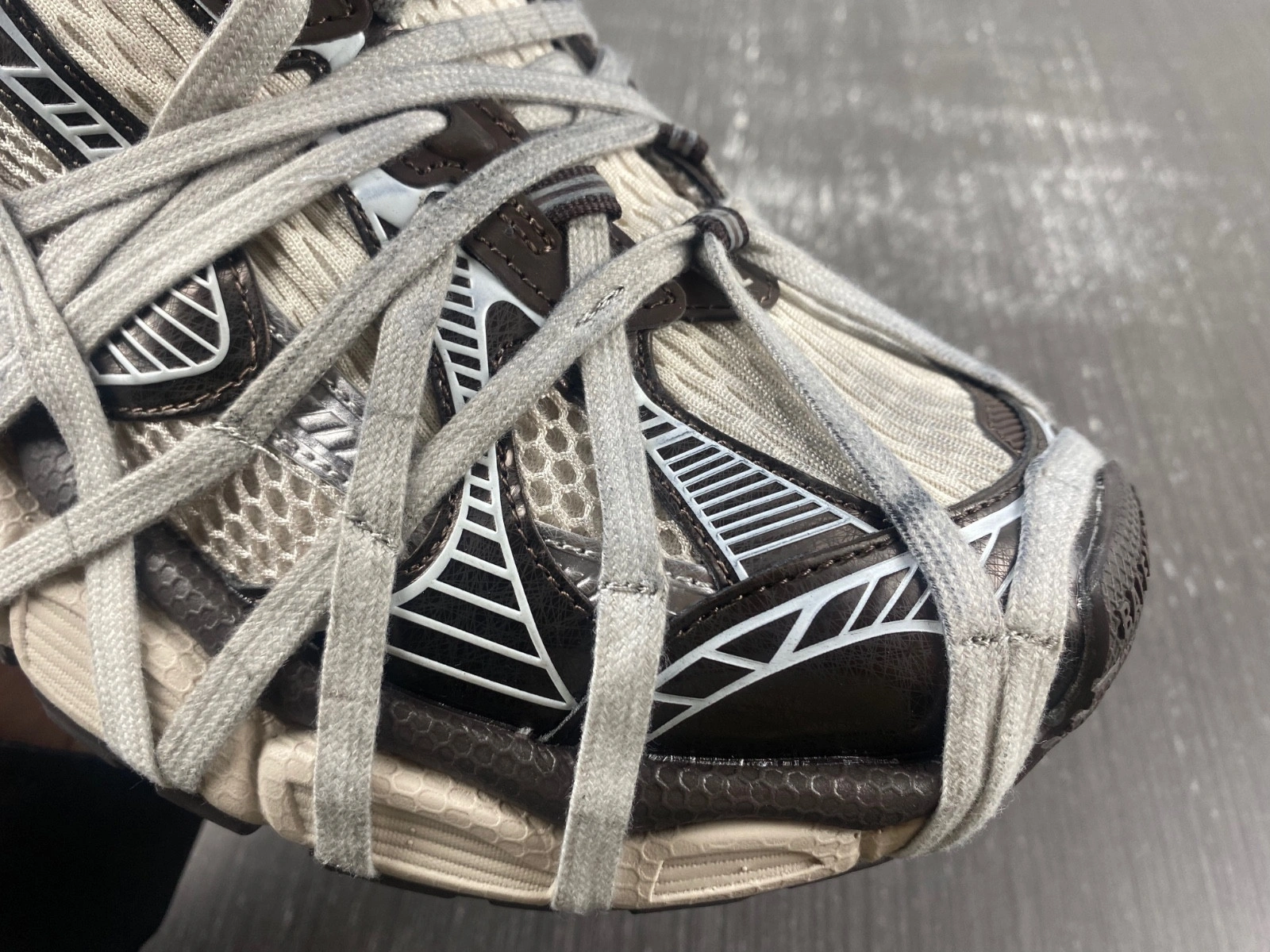 BALENCIAGA MEN'S 3XL SNEAKER