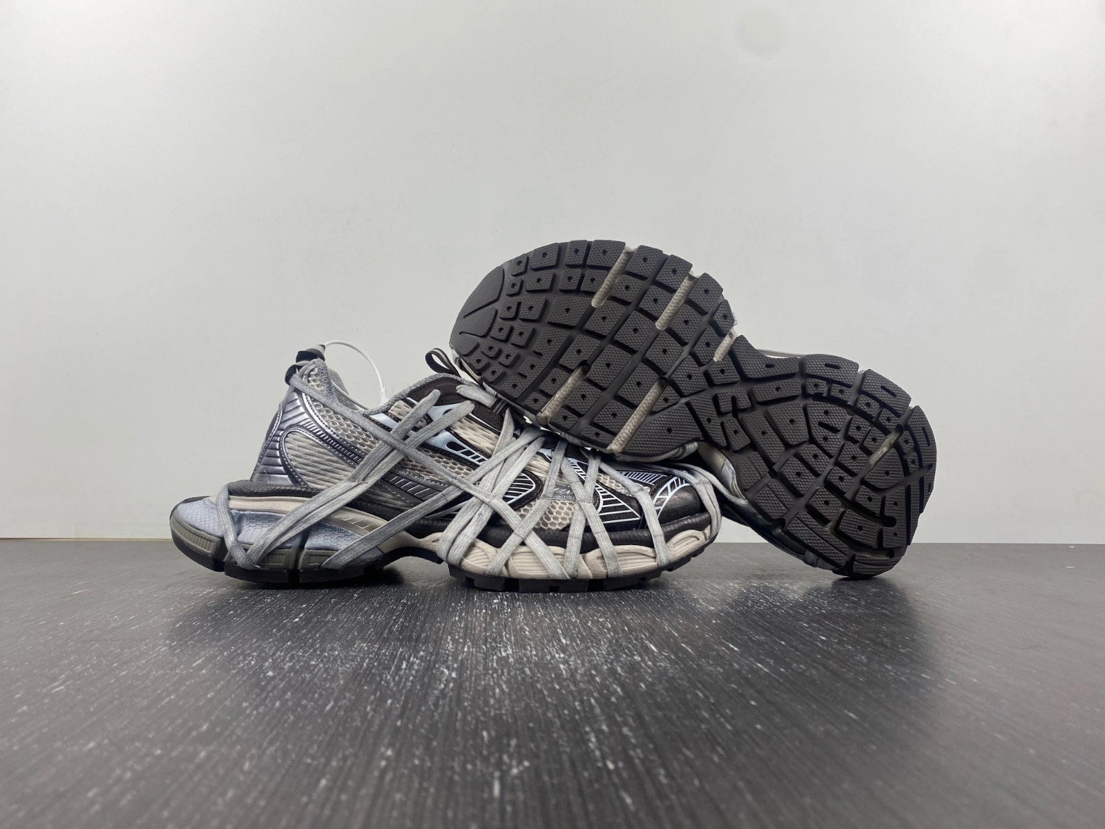 BALENCIAGA MEN'S 3XL SNEAKER