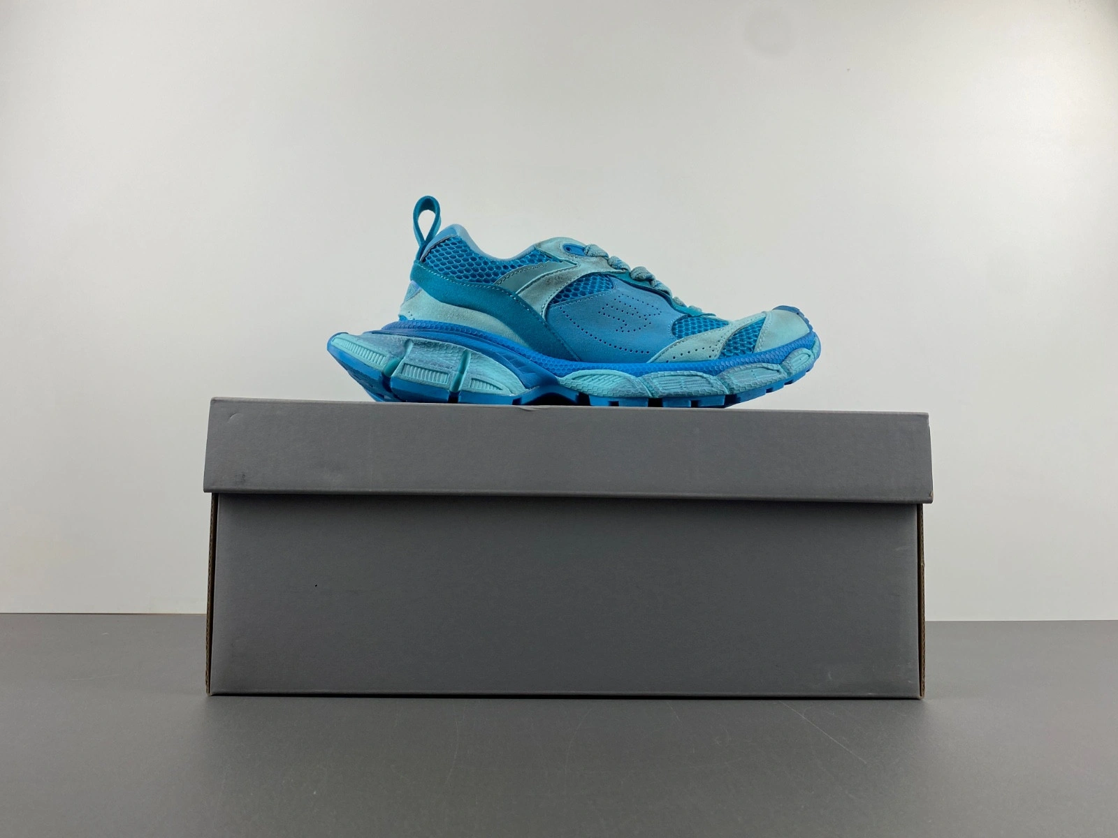 BALENCIAGA MEN'S 3XL SNEAKER