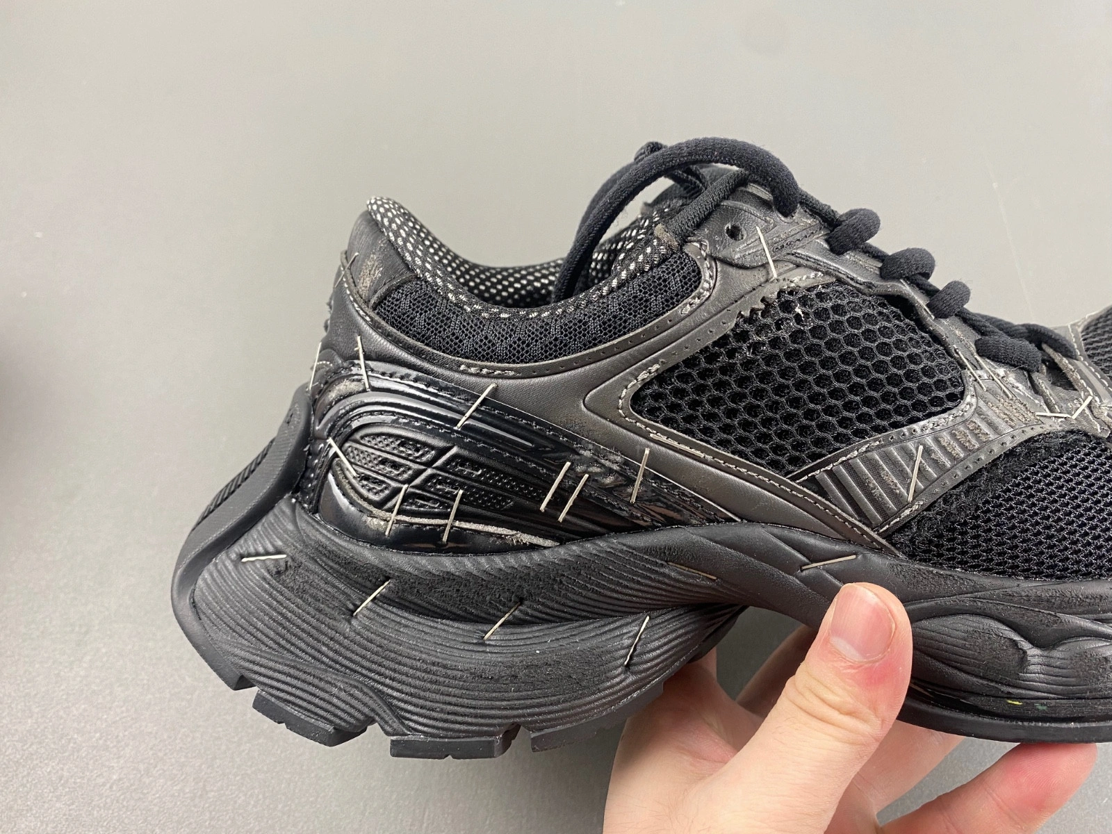 BALENCIAGA MEN'S 3XL SNEAKER