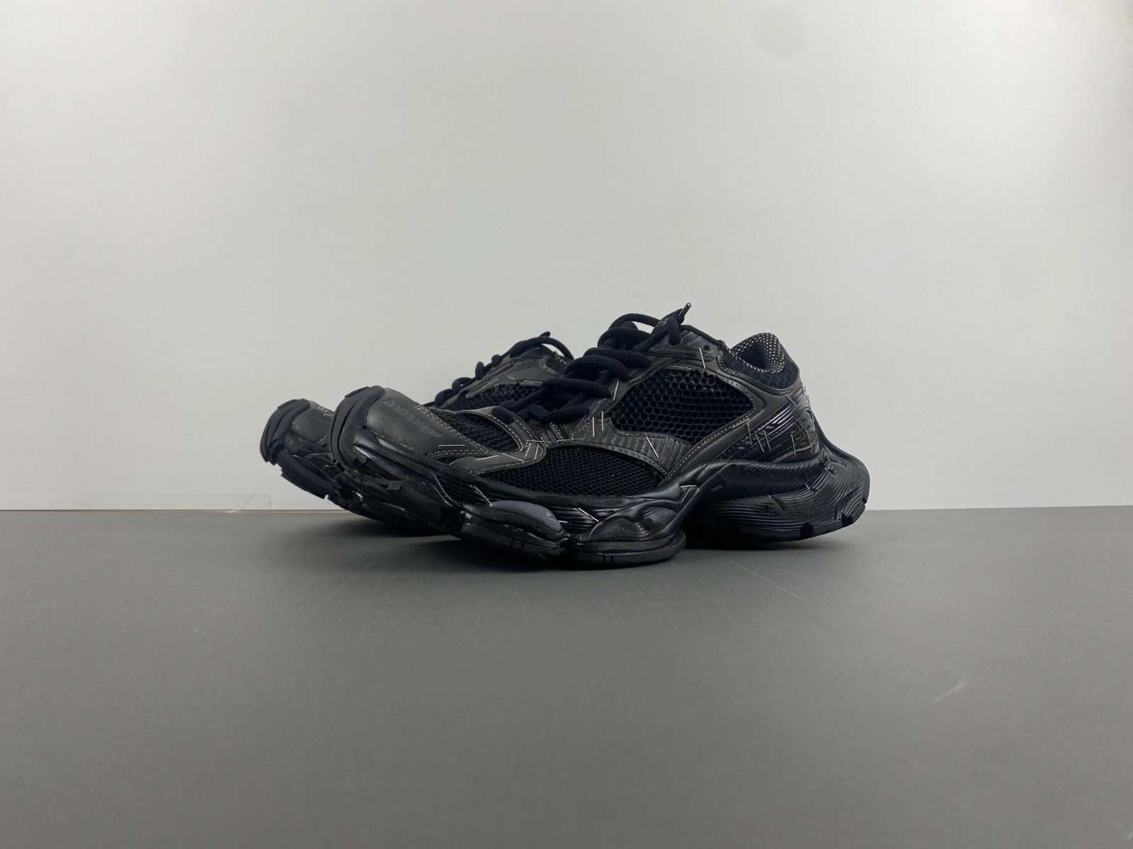 BALENCIAGA MEN'S 3XL SNEAKER