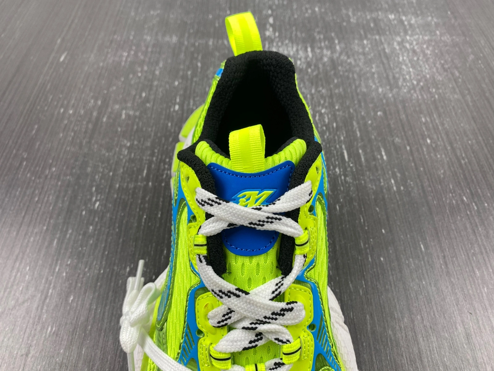BALENCIAGA MEN'S 3XL SNEAKER