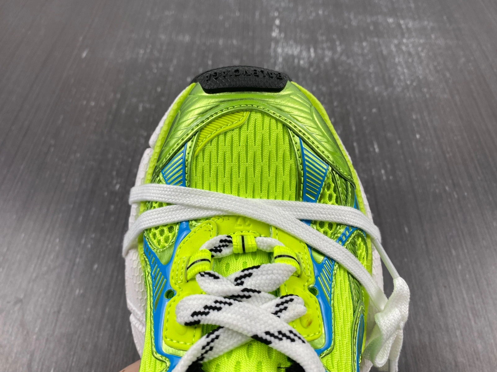 BALENCIAGA MEN'S 3XL SNEAKER