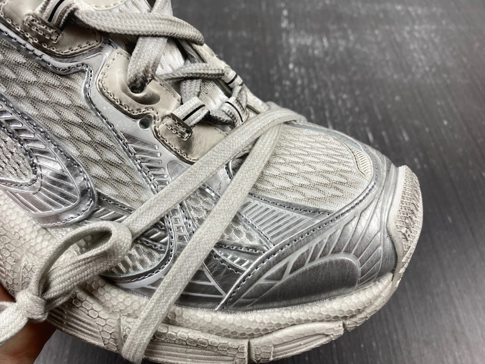 BALENCIAGA MEN'S 3XL SNEAKER