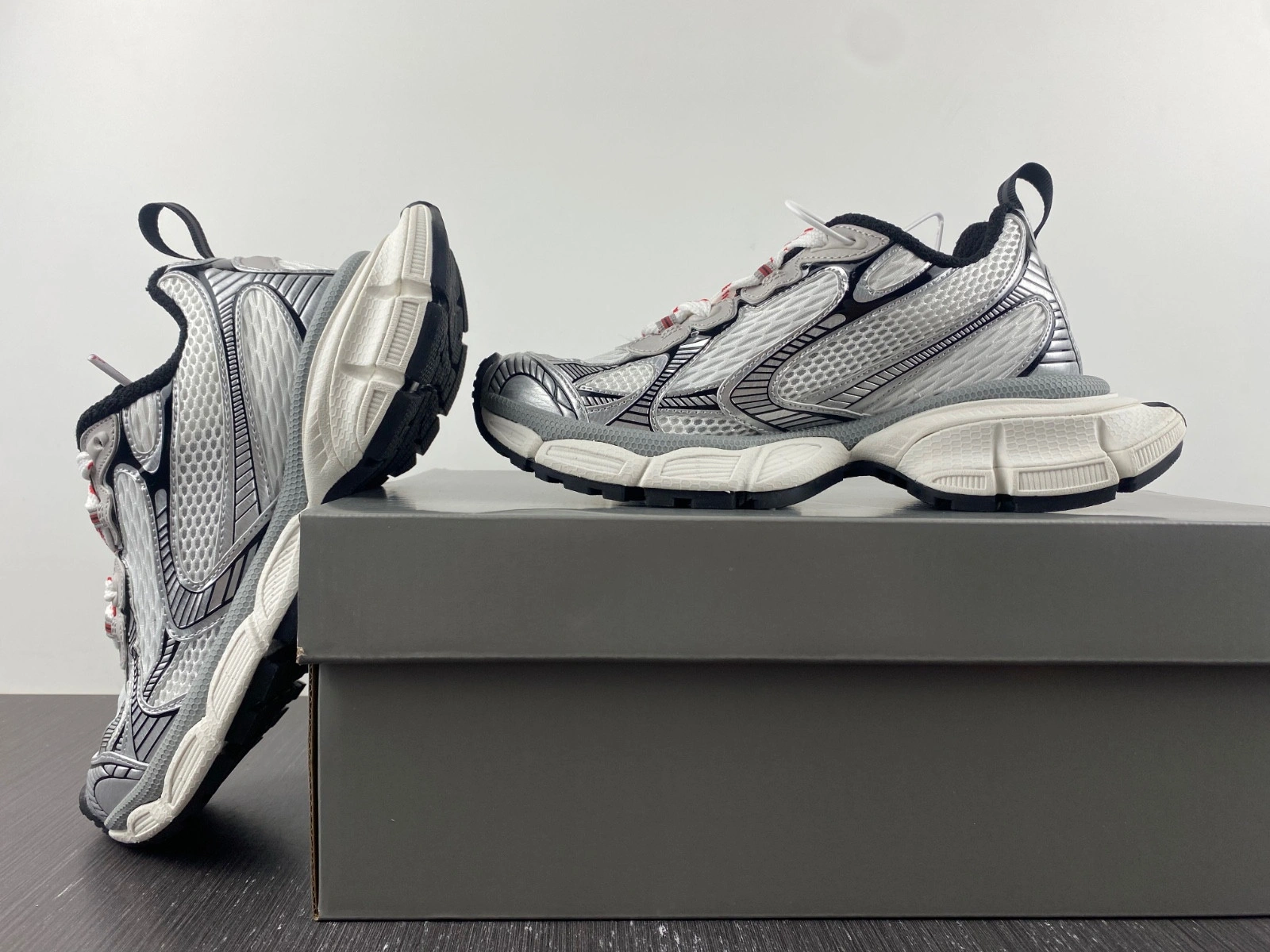 BALENCIAGA MEN'S 3XL SNEAKER