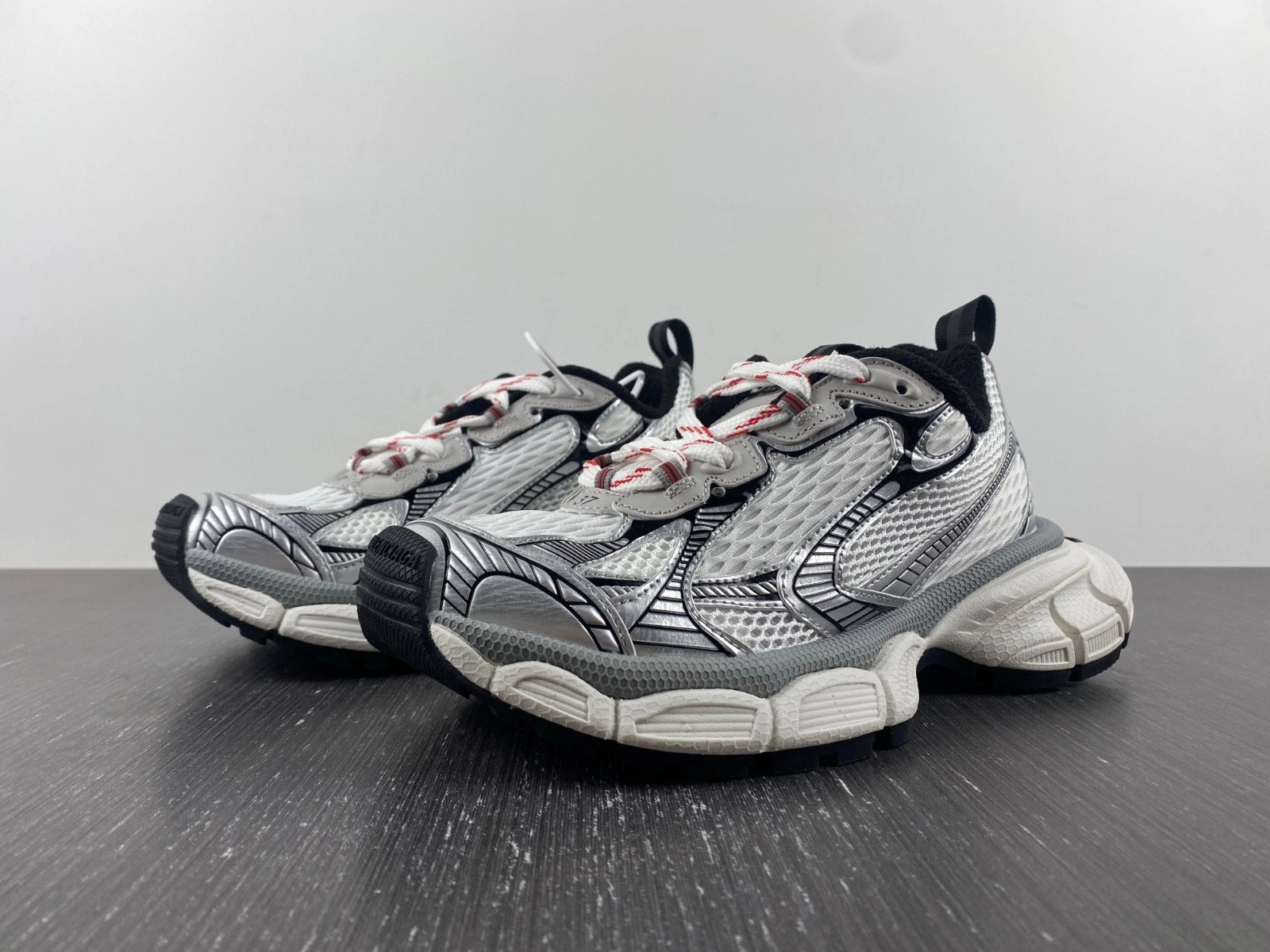 BALENCIAGA MEN'S 3XL SNEAKER