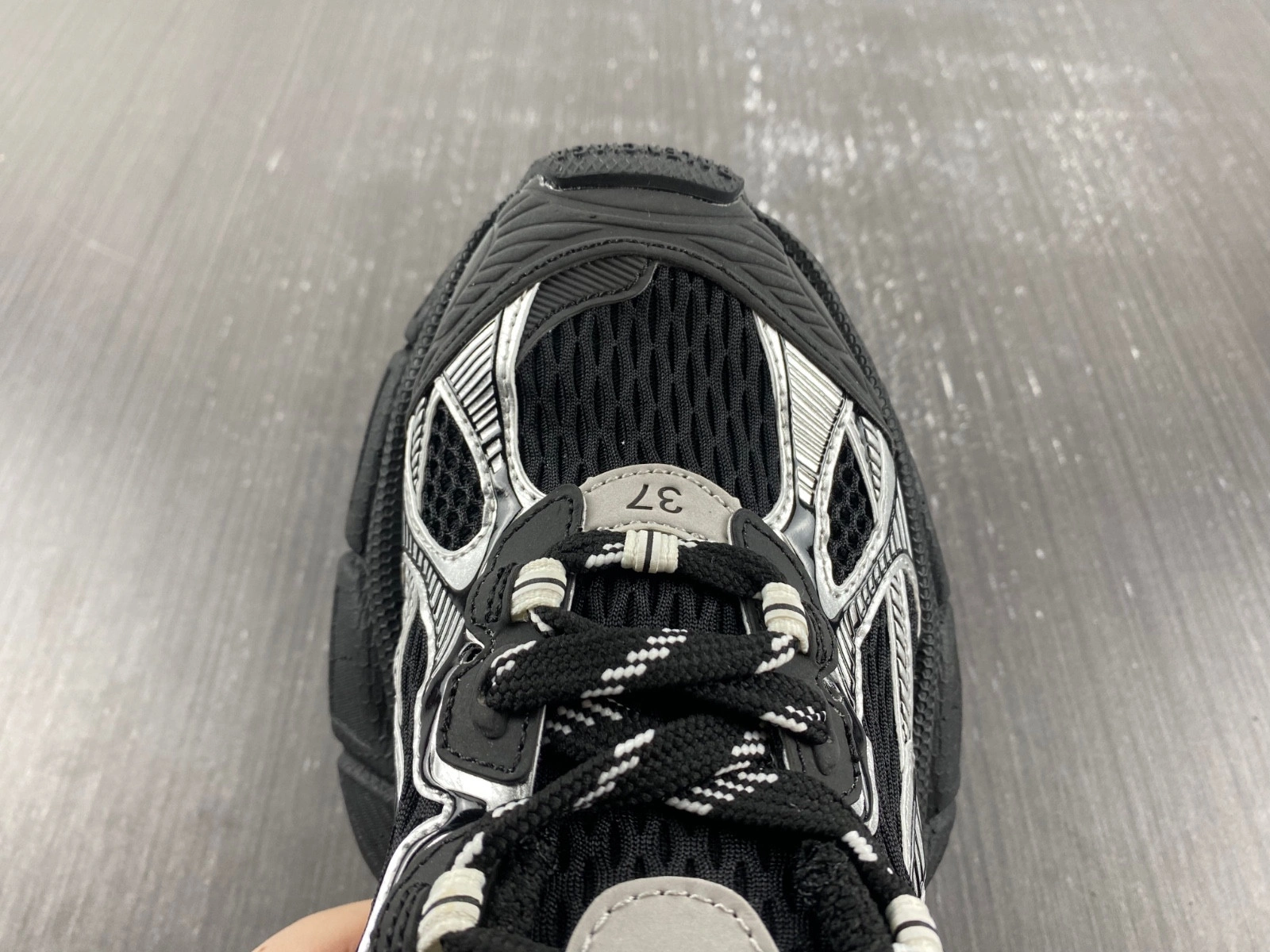 BALENCIAGA MEN'S 3XL SNEAKER
