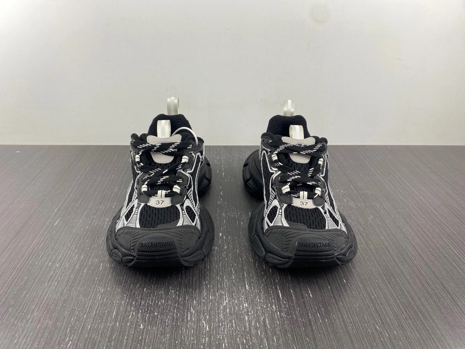 BALENCIAGA MEN'S 3XL SNEAKER