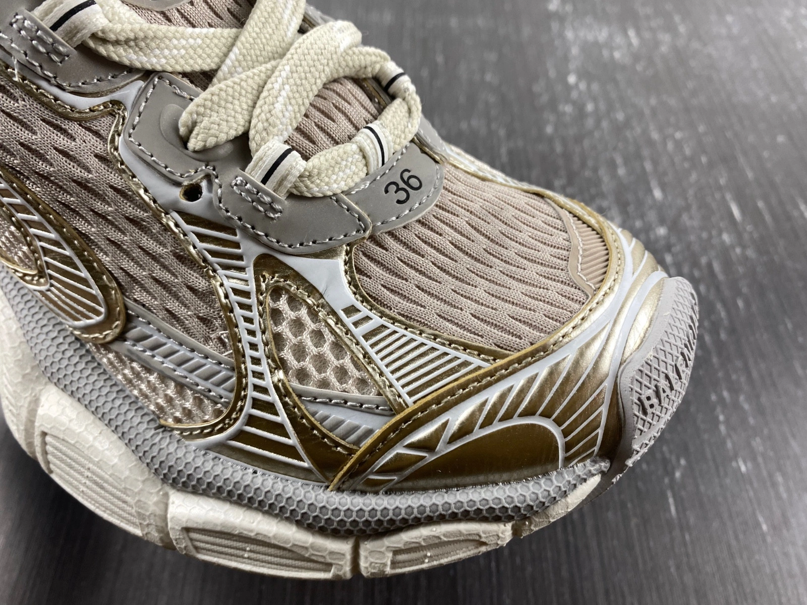 BALENCIAGA MEN'S 3XL SNEAKER