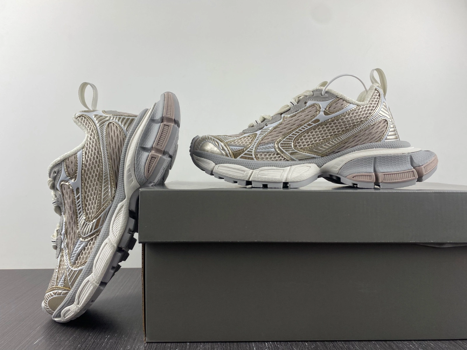 BALENCIAGA MEN'S 3XL SNEAKER