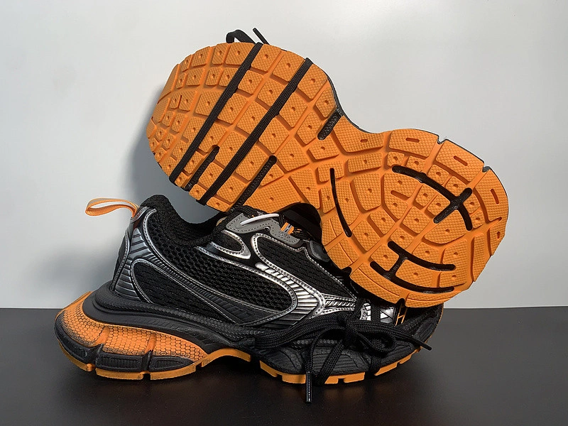 BALENCIAGA MEN'S 3XL SNEAKER